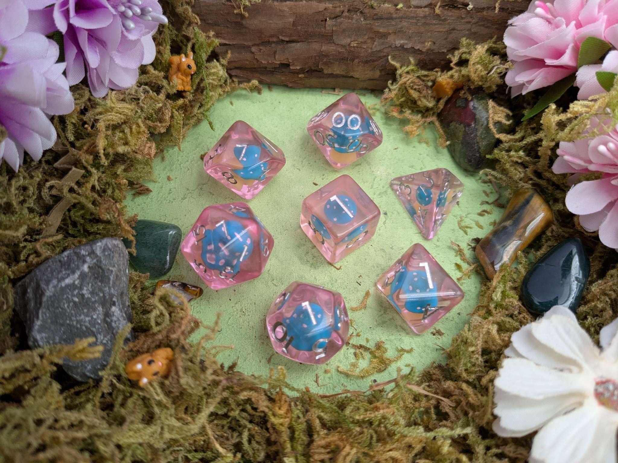 Light Blue Capped Mushrooms Inclusion Dice Set