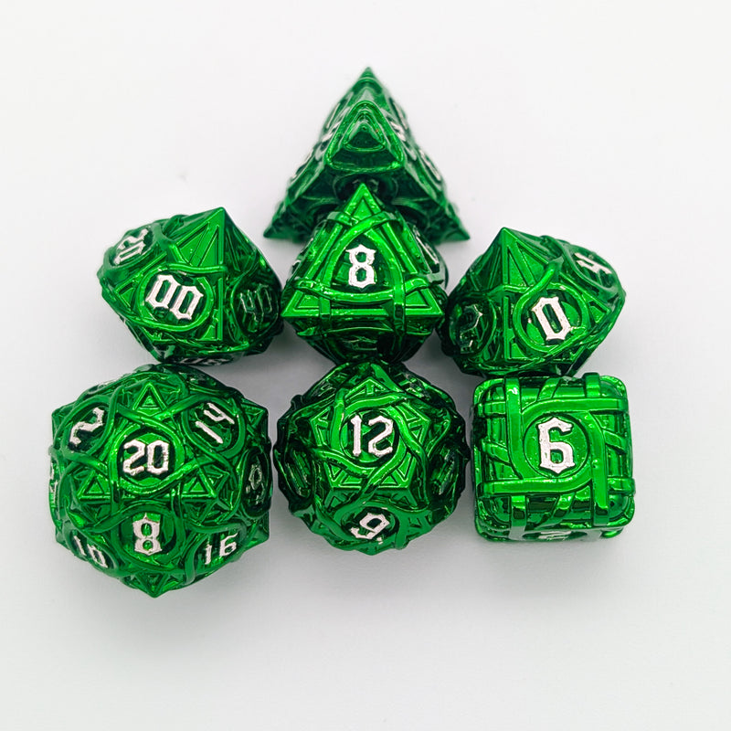Thorns Green Metal Core Dice Set