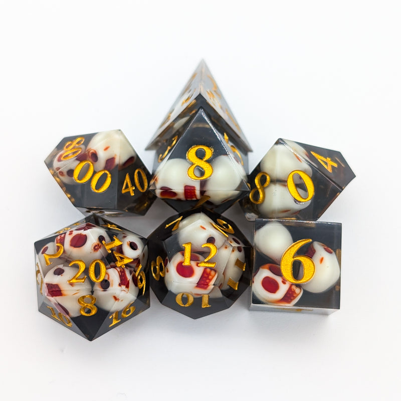 Skull Black Resin Sharp Edge Dice