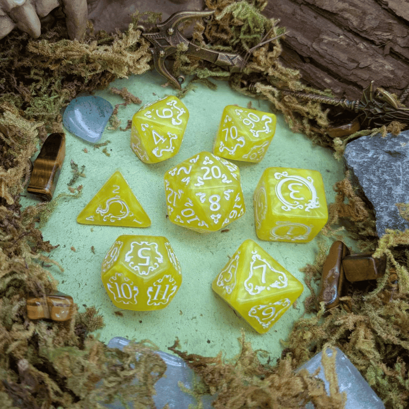 Dragon Yellow Dice Set