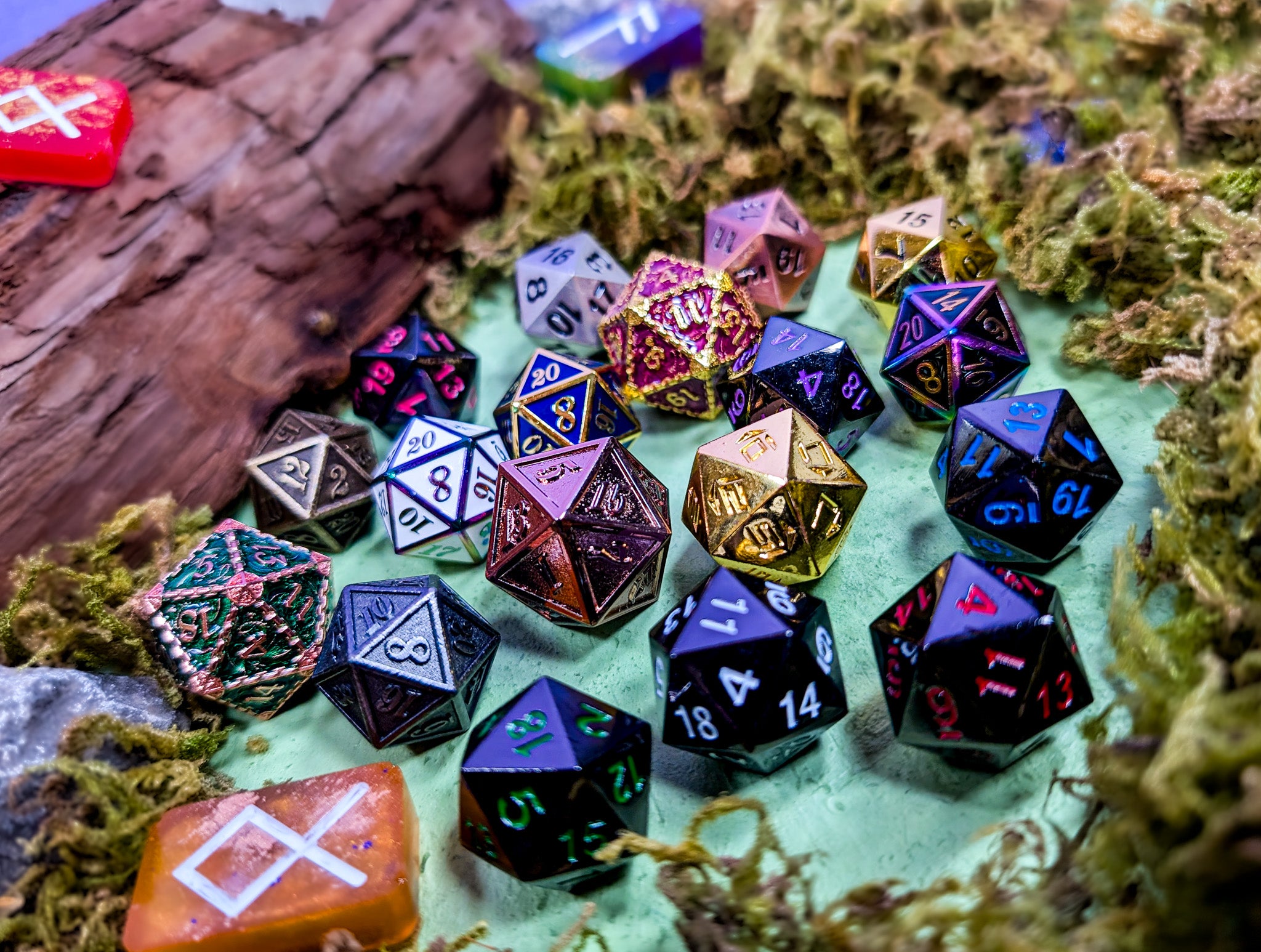 Mystery Metal D20