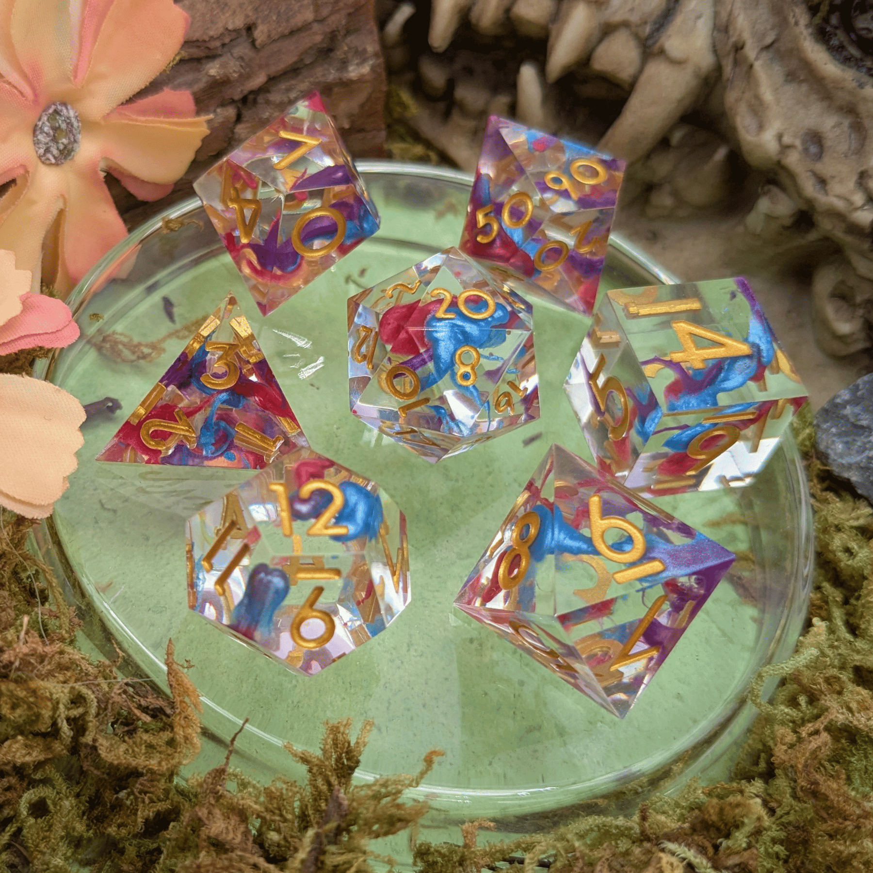 Art Blue and Purple Sharp Dice Set