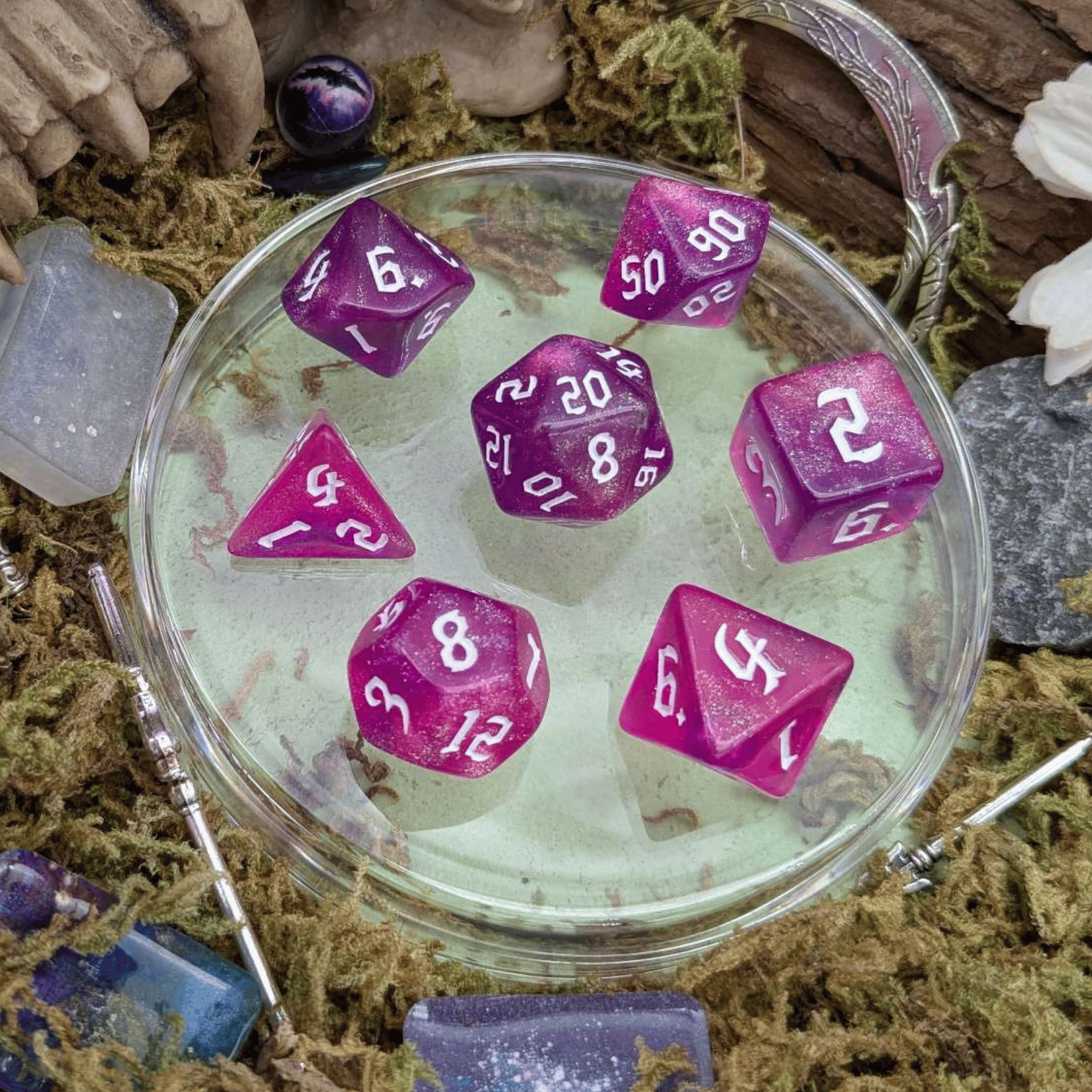 Fog Pink Violet Glitter Dice