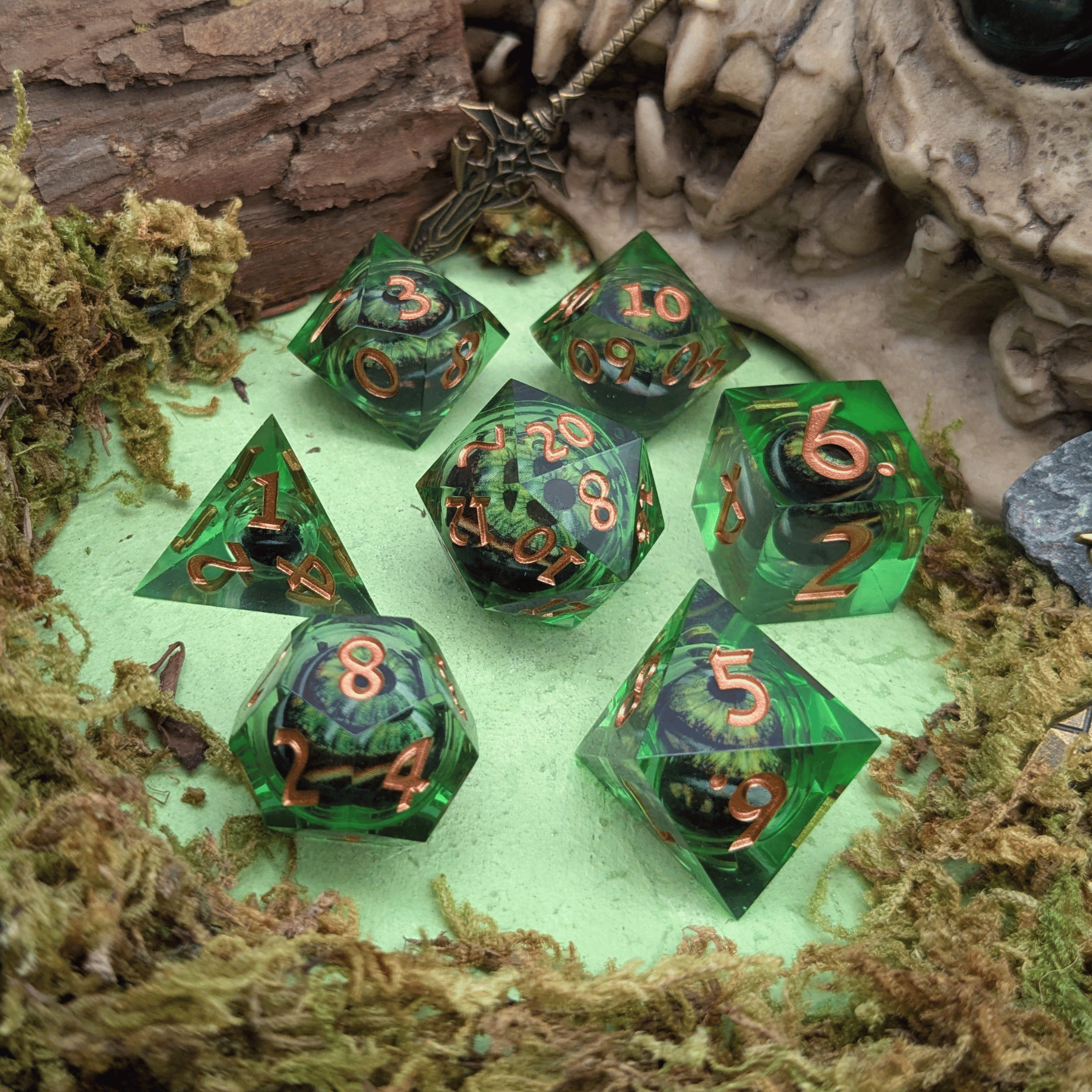 Hydra Eye Green Liquid Core Dice Set