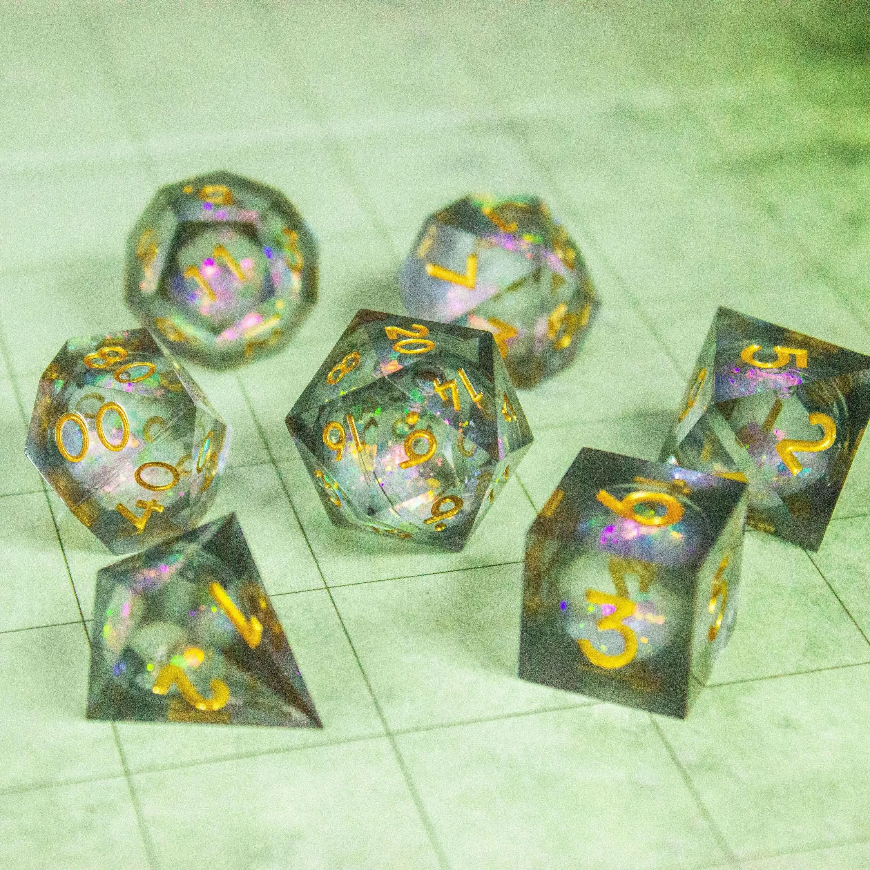 Black Liquid Core Shimmer Dice with Gold Numbering