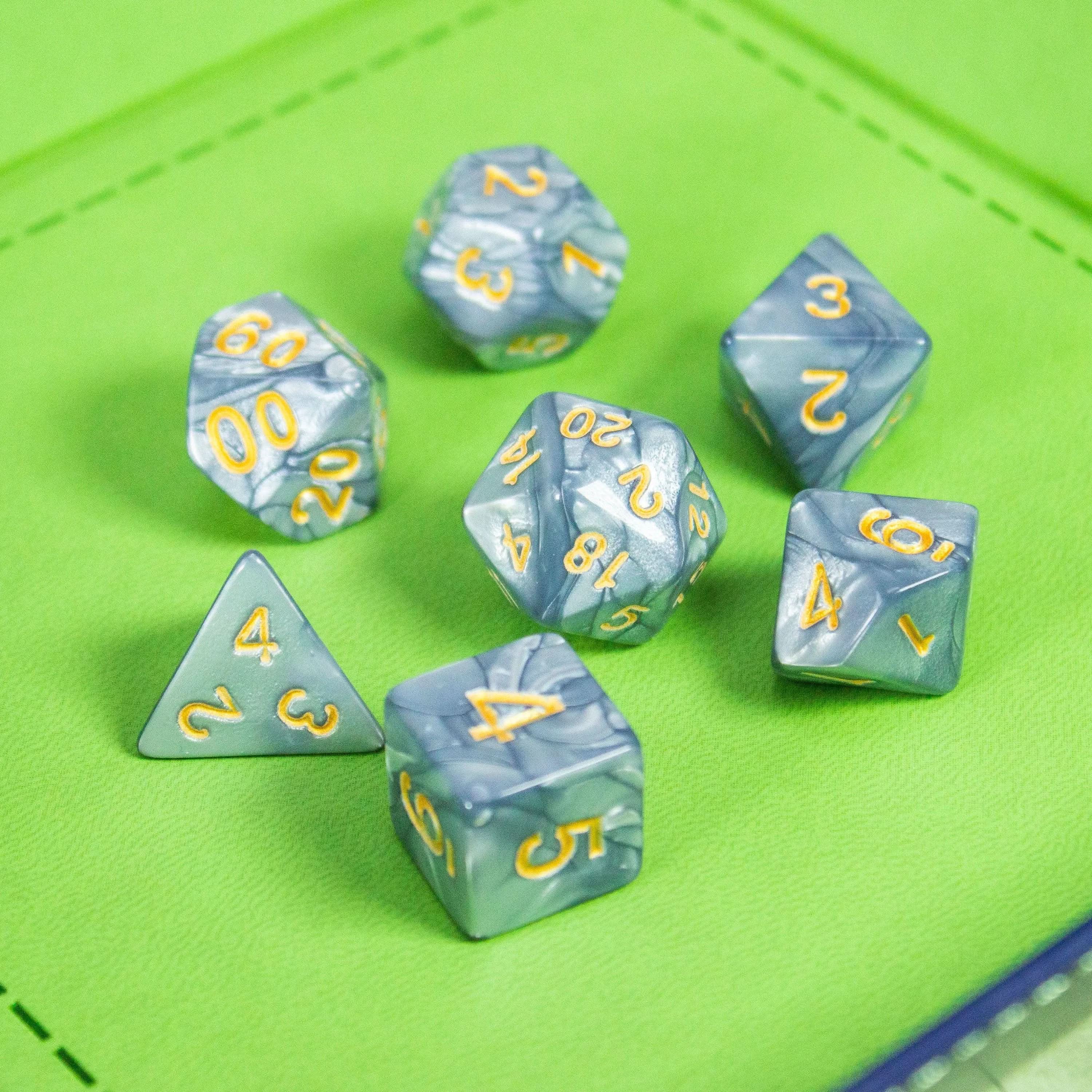 Silver Pearl Dice Set