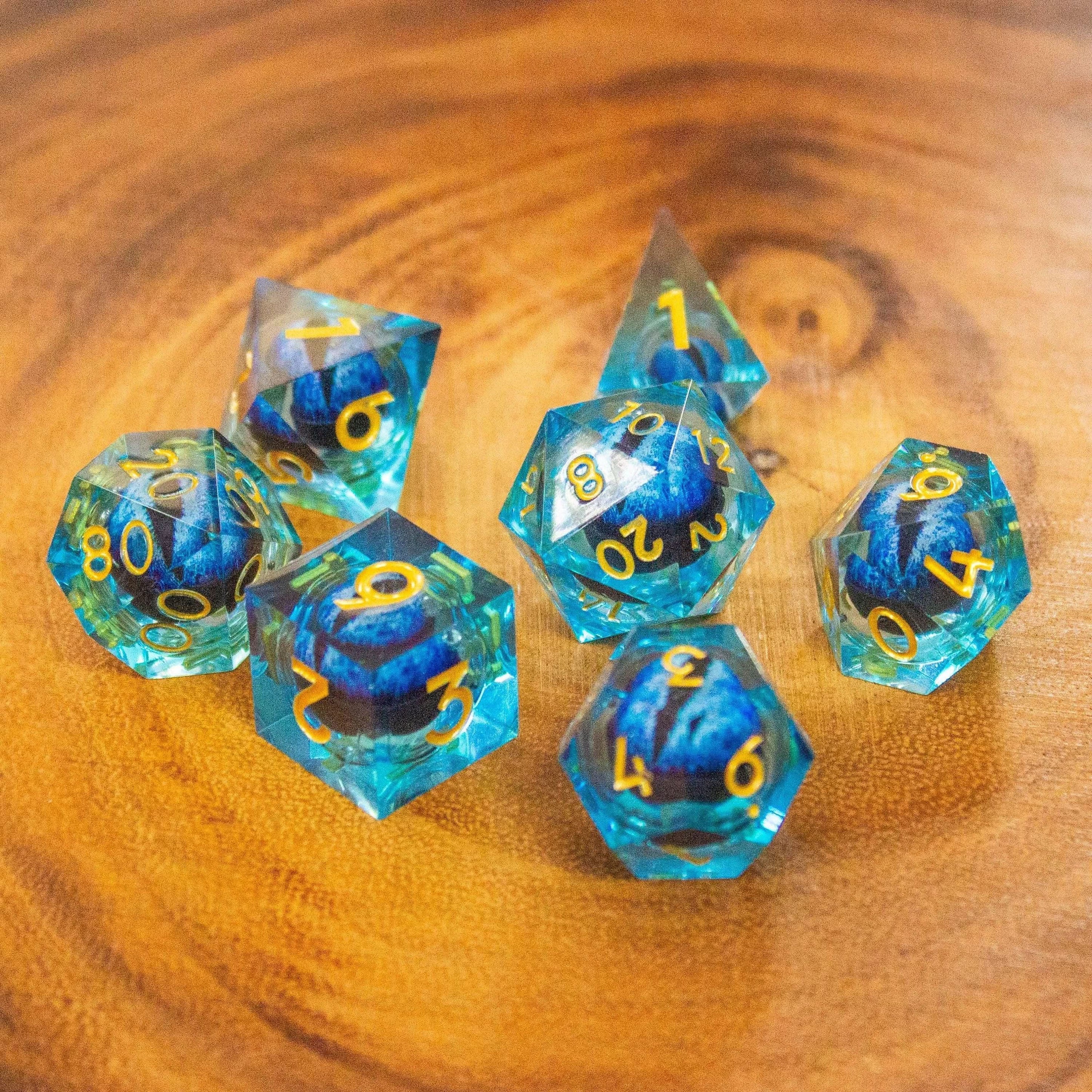 Liquid Core Moving Blue Snake Eye TTRPG Dice. Sharp Edged Dice TTRPG - MysteryDiceGoblins