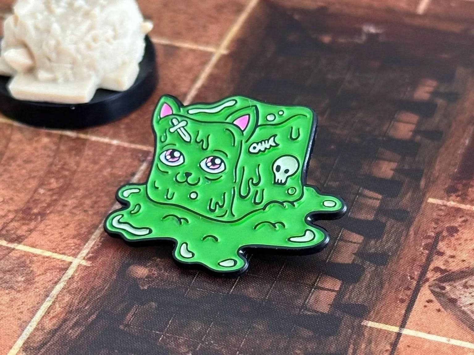 Gelatinous Cube Cat, TTRPG Enamel Pin, TTRPG Monster pin, Kawaii Cat Pin - MysteryDiceGoblins