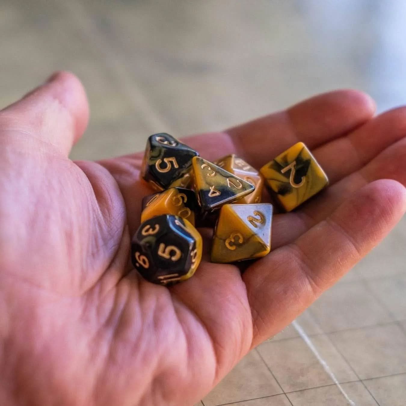 Bumblebee Black and Yellow TTRPG Dice Set - Mystery Dice Goblin