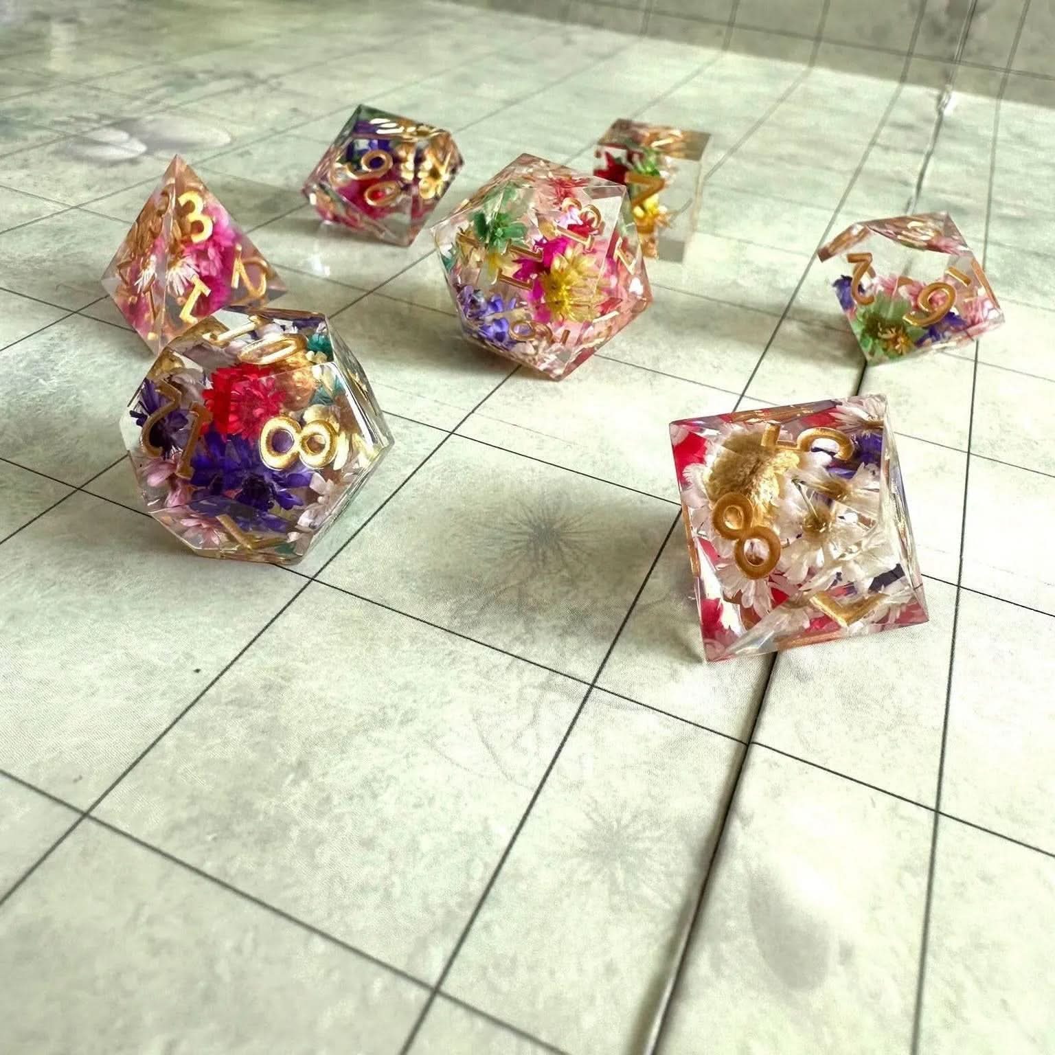 Flower Sharps Dice