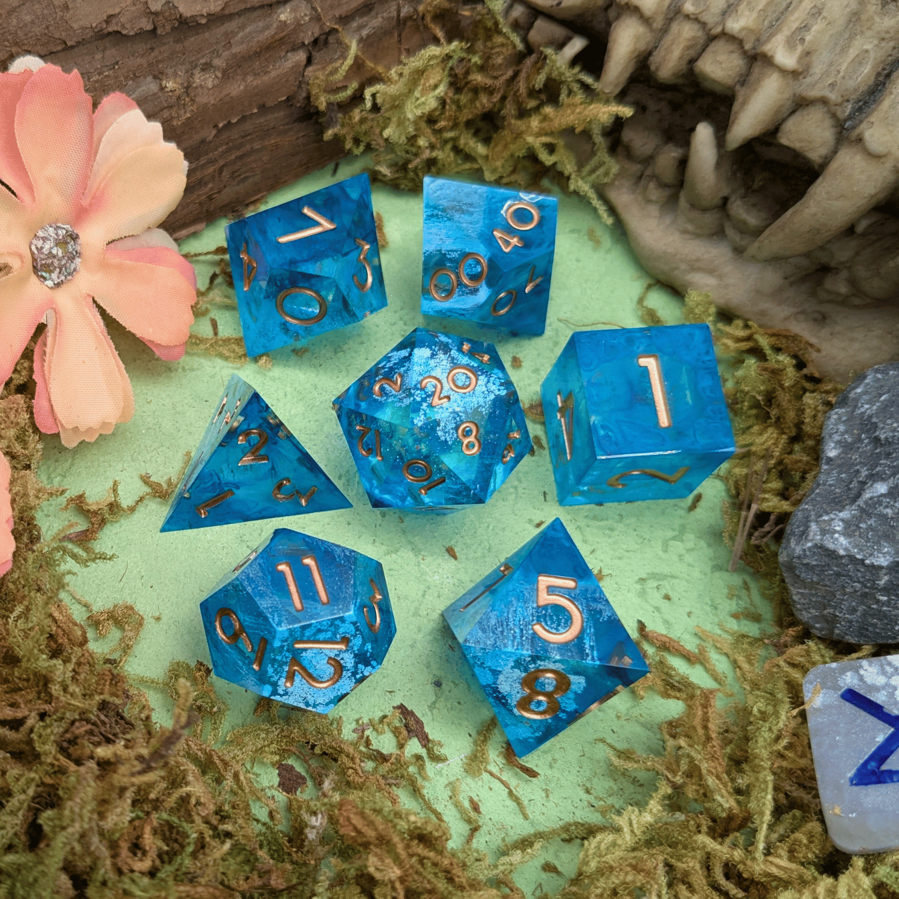 Foil Blue Sharp Dice Set
