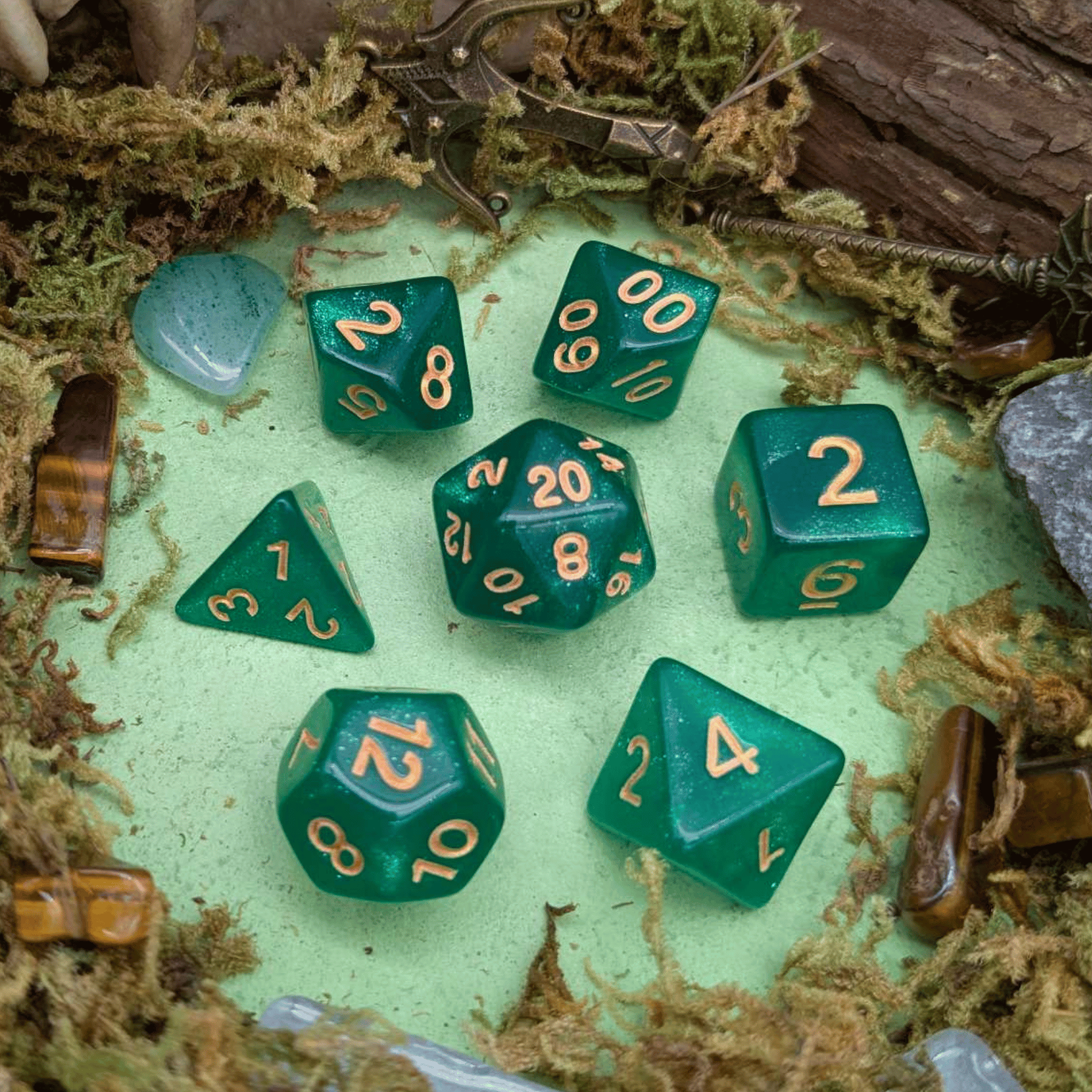 Shimmer Shamrock Dice Set