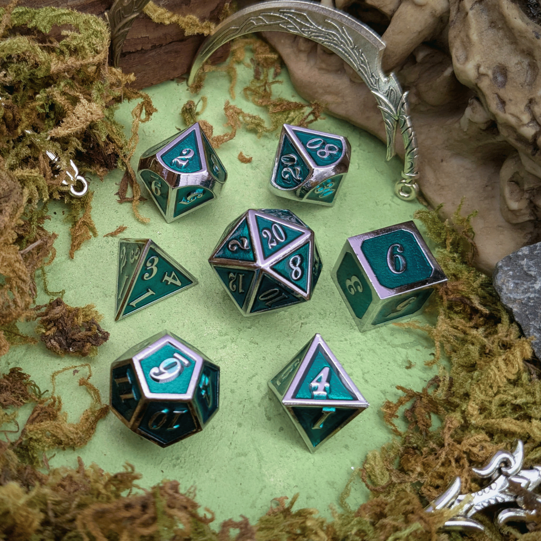 Simple Green and Silver Metal Core Dice Set