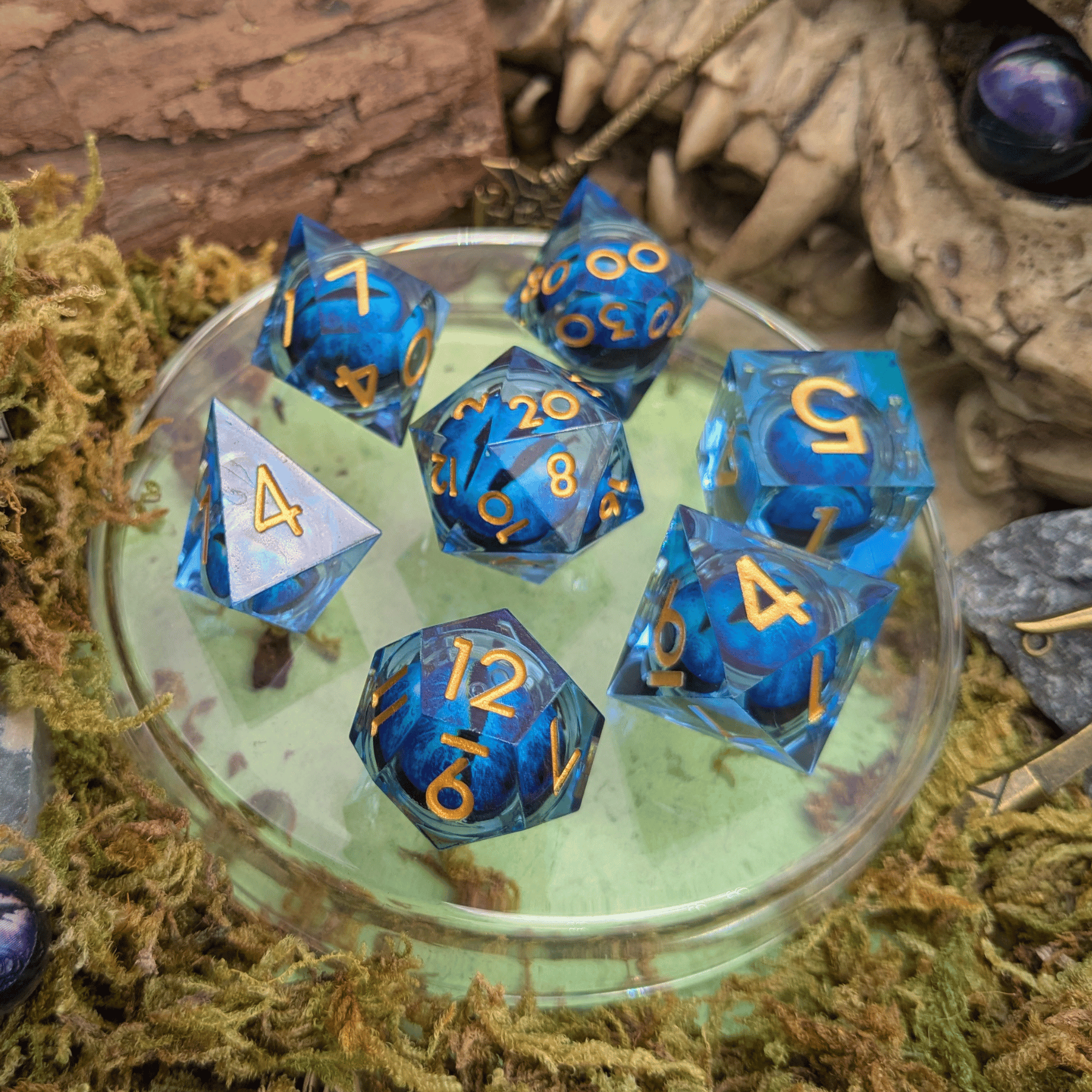 Liquid Core Blue Snake Eye Dice