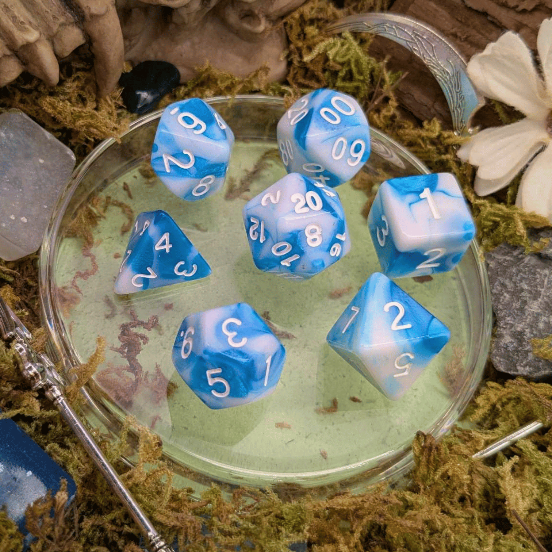 Tie-Dye Blue and White Dice Set