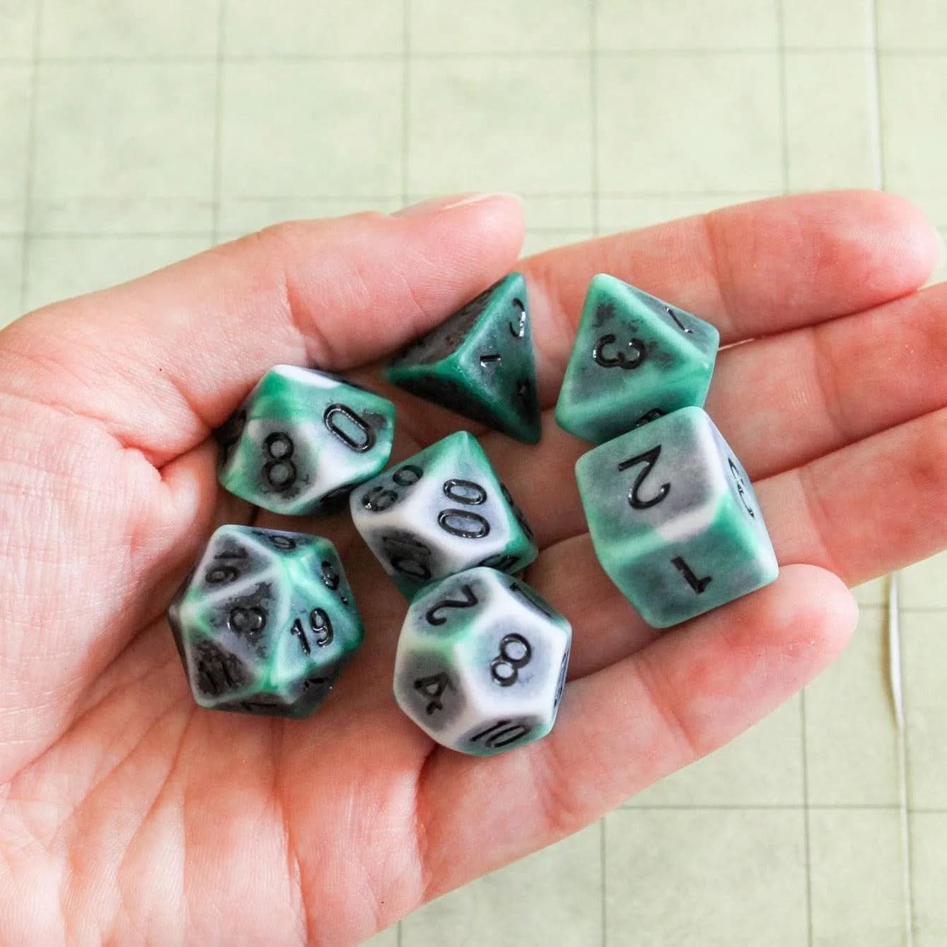 Archaic Dark Green Dice Set