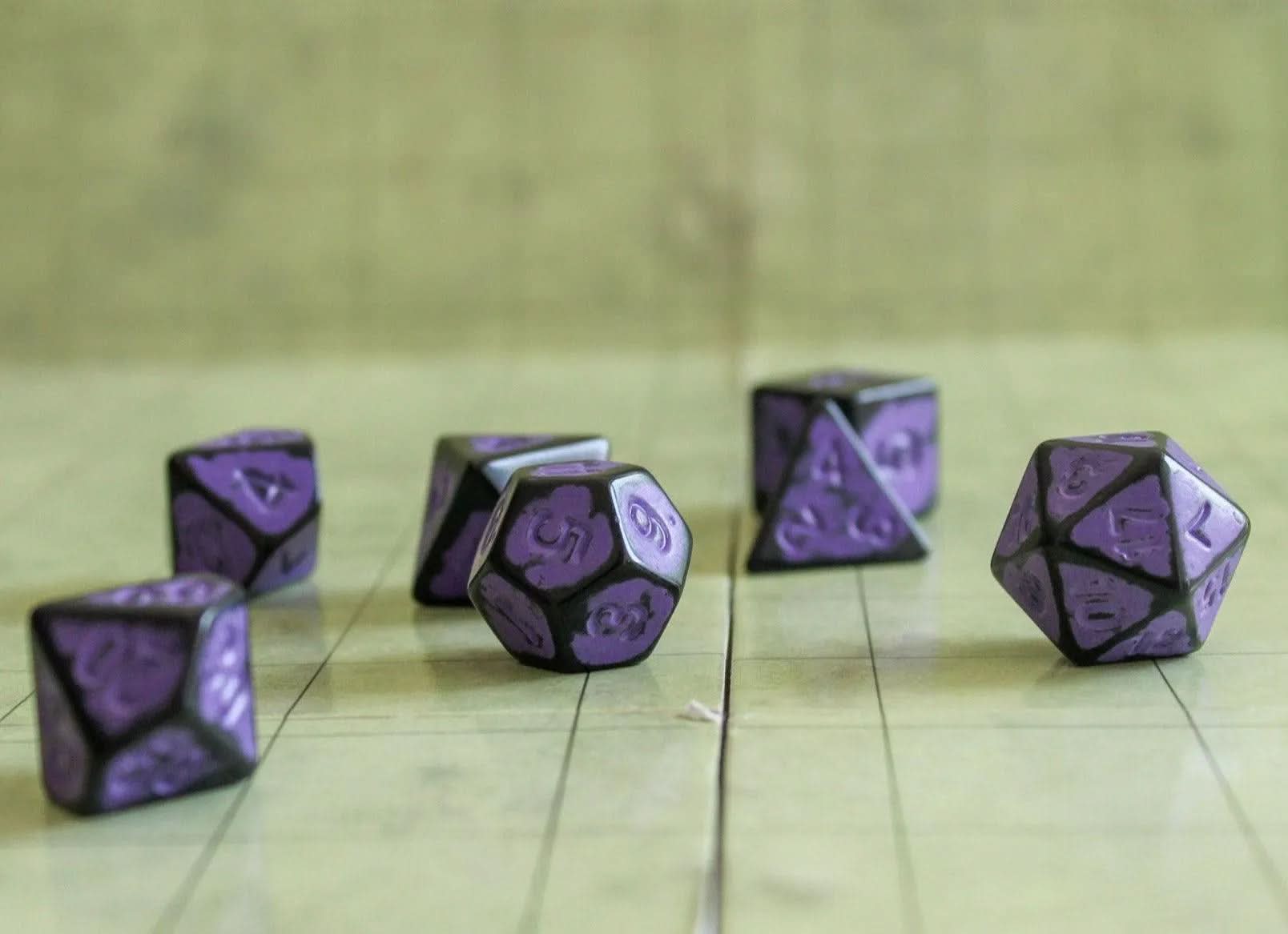 Archaic Dark Purple Dice Set