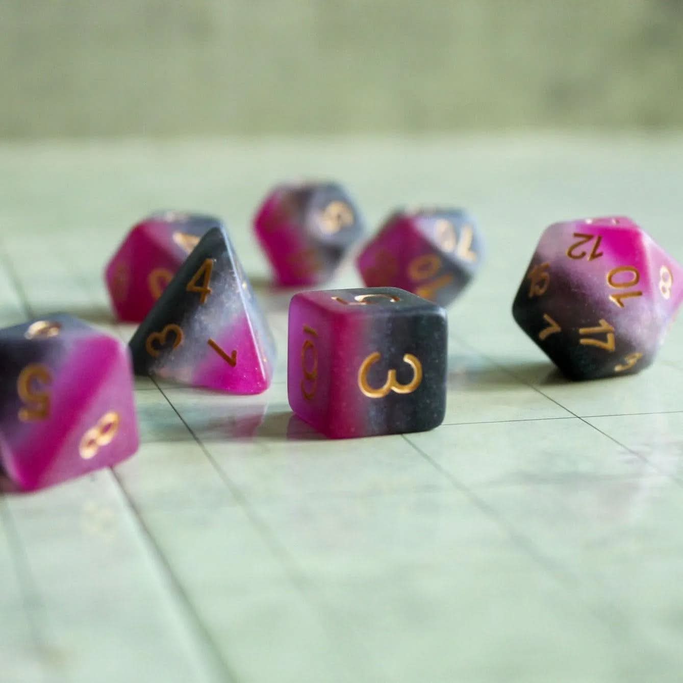 A-Sexual Flag Dice, celebrate diversity and roll with style with these stunning multicoloured polyhedral dice - MysteryDiceGoblins