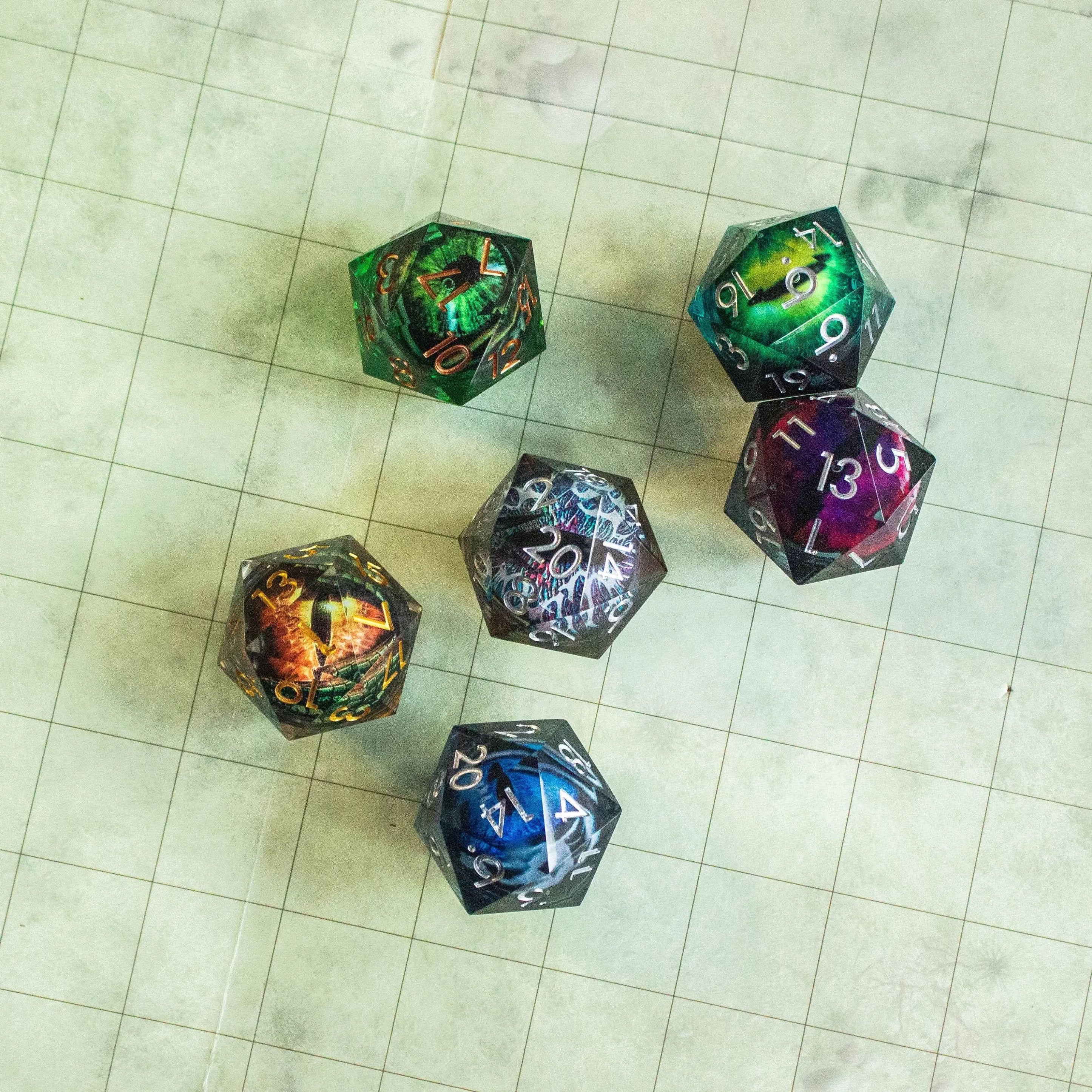 Liquid Core Eye of the Dragon - Moving Eye Giant Chunky D20 - Mystery Bag D20 - PU Leather Dice Bag Included - TTRPG Gift - MysteryDiceGoblins