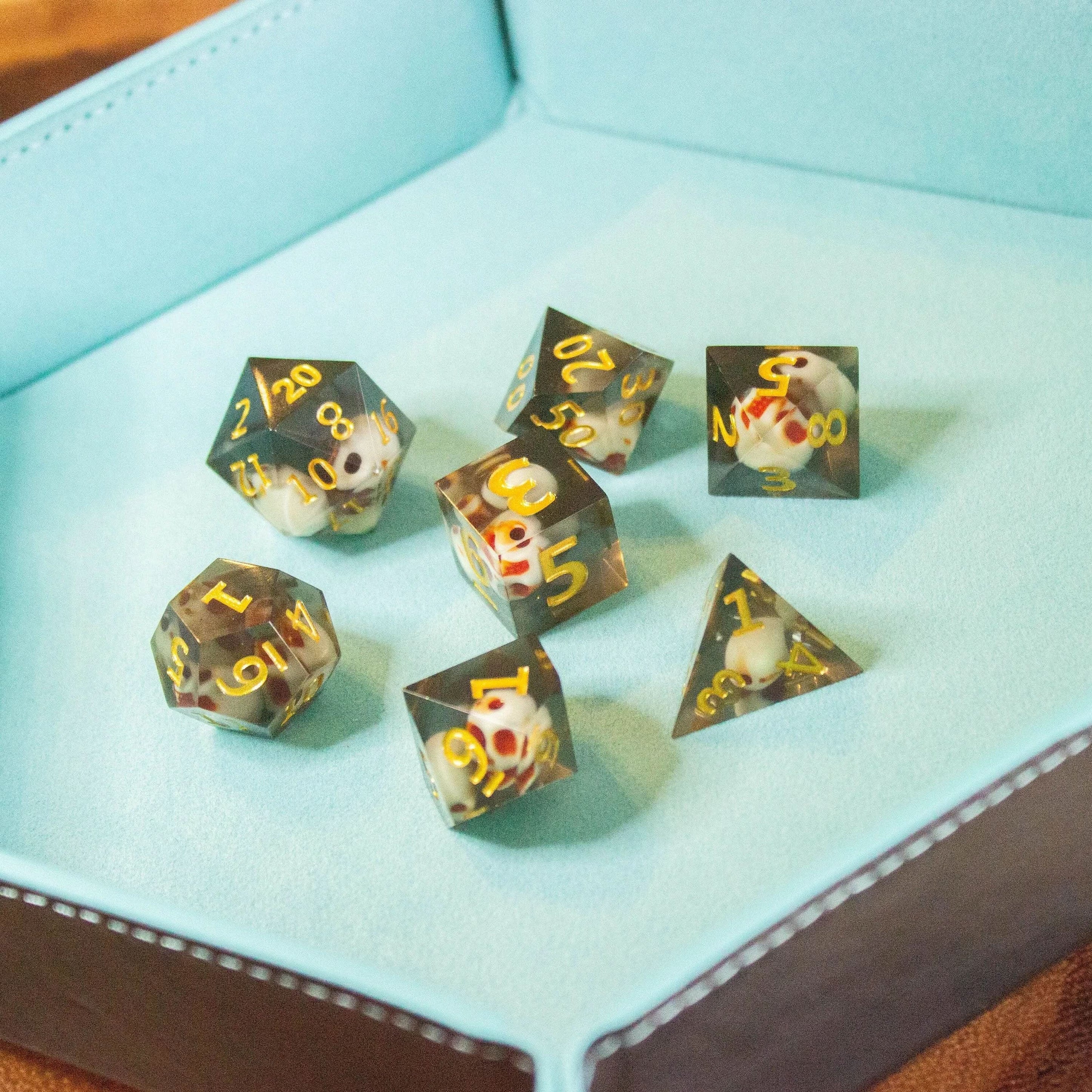 Skull Black Resin TTRPG Dice, TTRPG Sharp Edge Dice Set for , Polyhedral Dice Set - MysteryDiceGoblins
