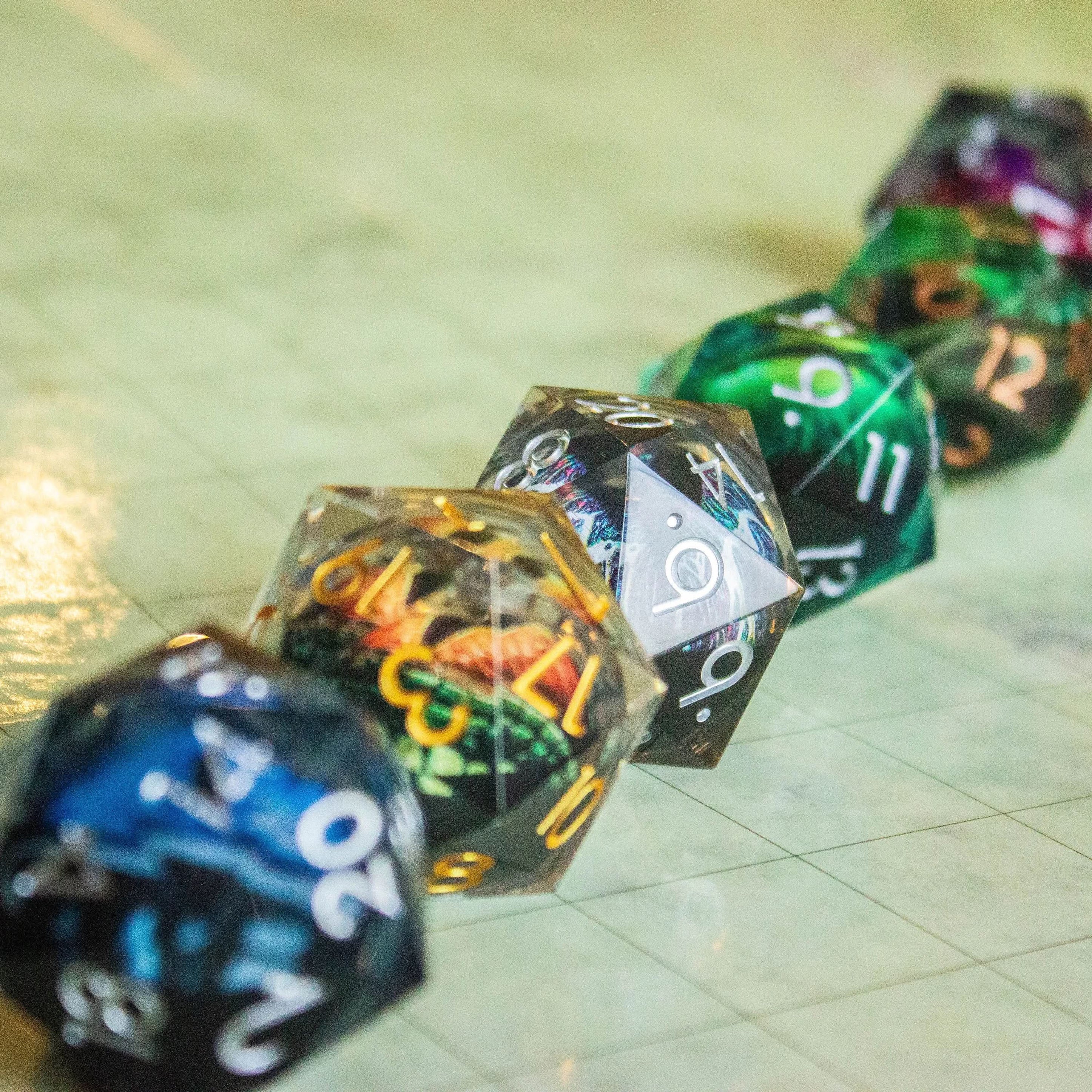 Liquid Core Eye of the Dragon - Moving Eye Giant Chunky D20 - Mystery Bag D20 - PU Leather Dice Bag Included - TTRPG Gift - MysteryDiceGoblins