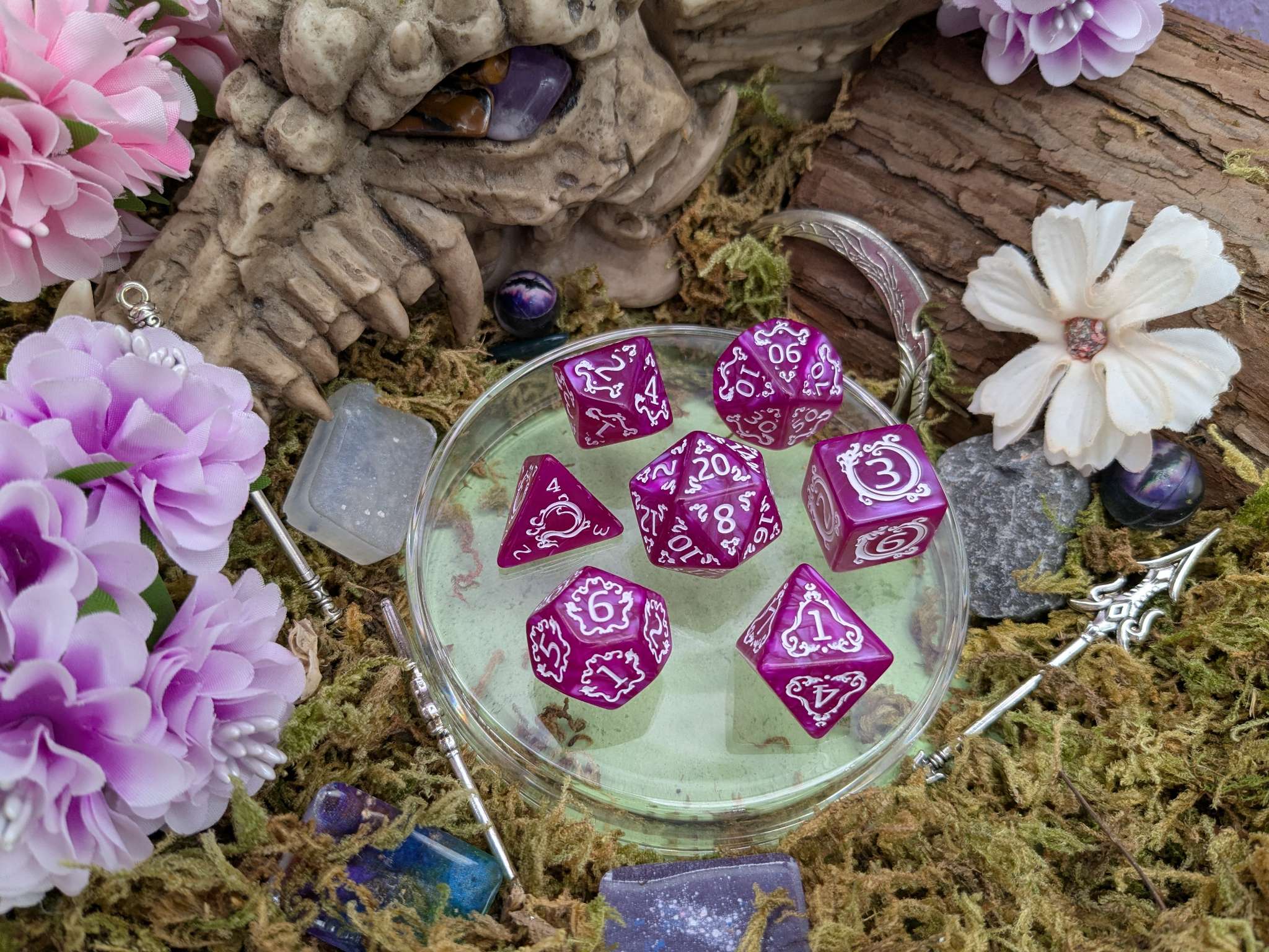 Dragon Pink Dice Set