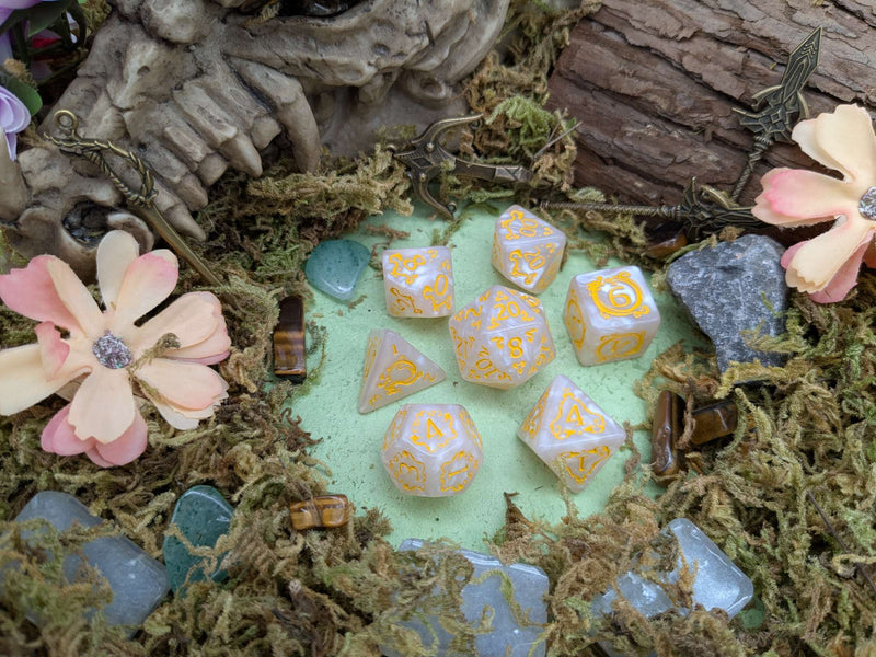 Dragon White Dice Set