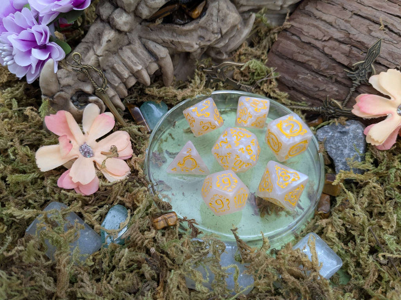 Dragon White Dice Set