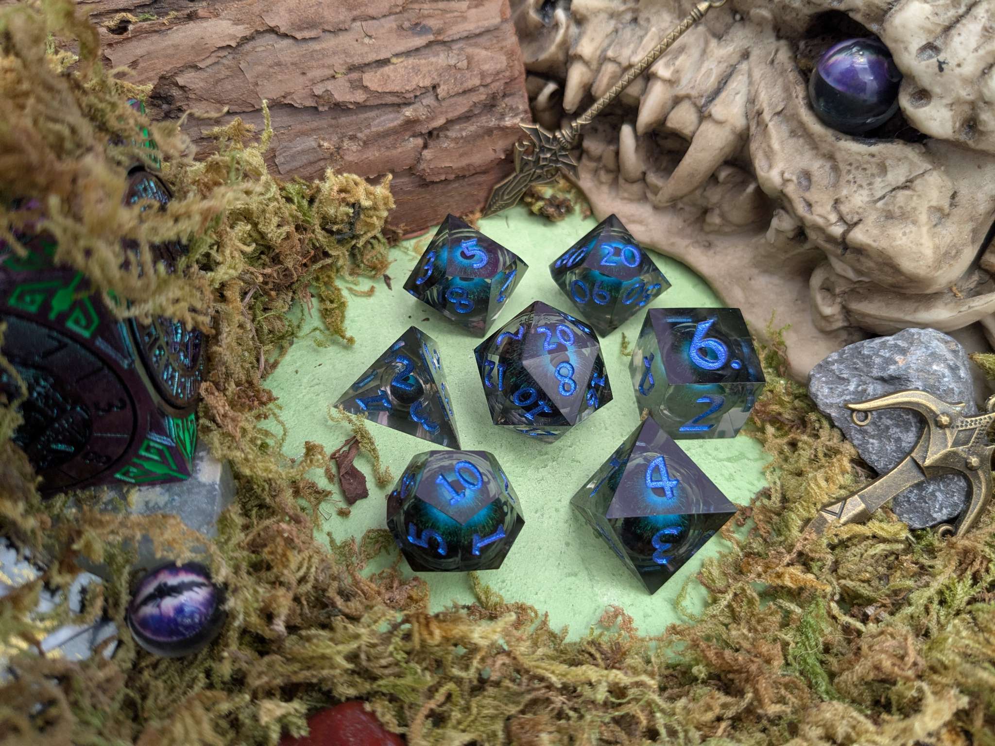 Hydra Eye Blue Liquid Core Dice Set