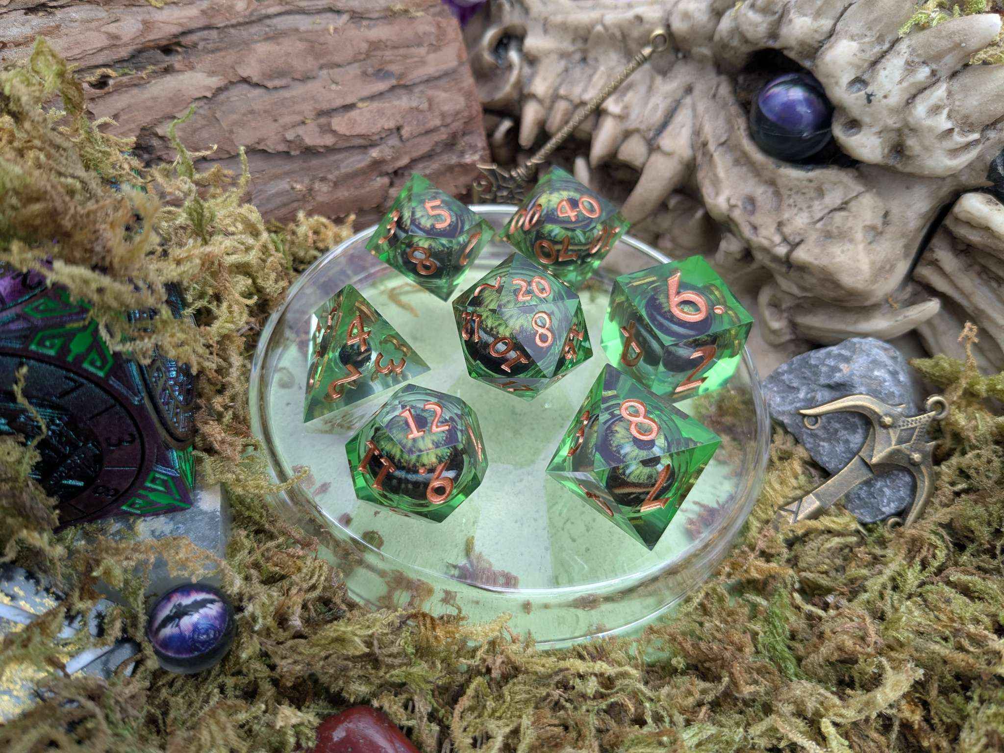 Hydra Eye Green Liquid Core Dice Set