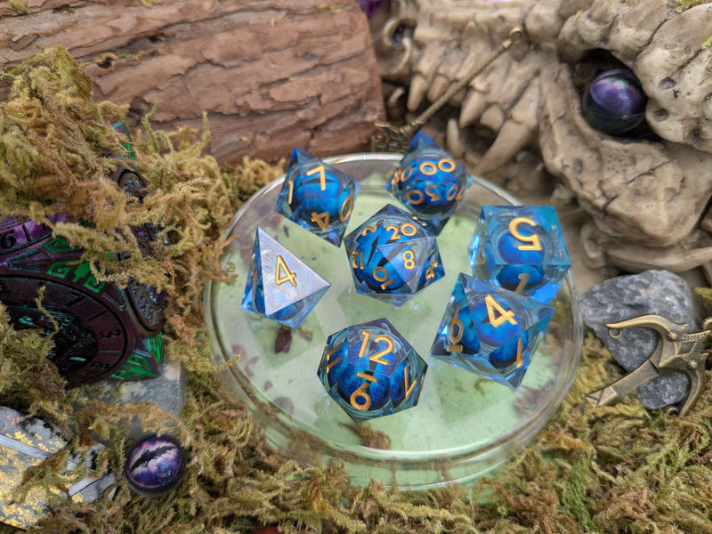 Liquid Core Blue Snake Eye Dice