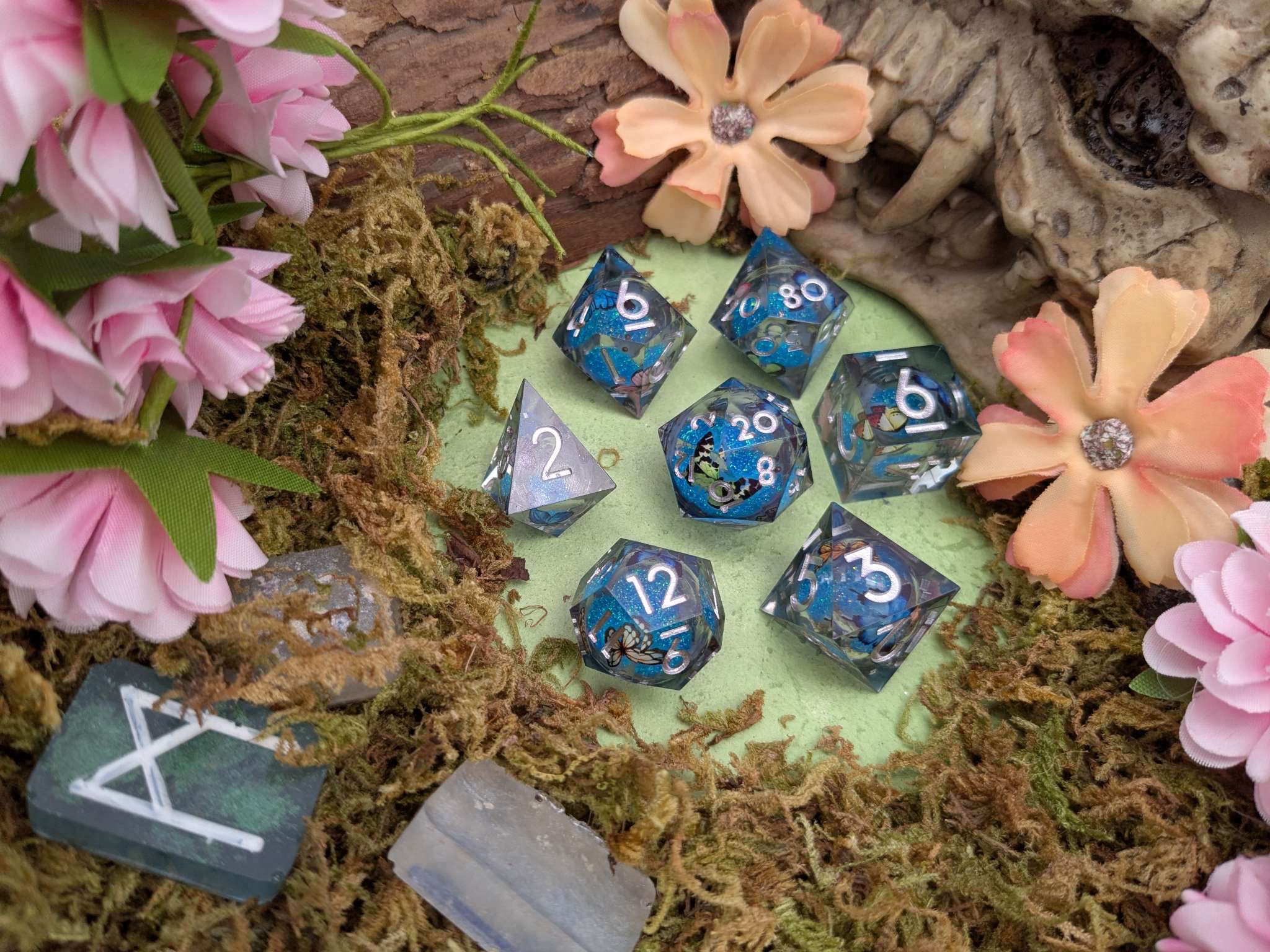 Print Butterfly Liquid Core Dice Set