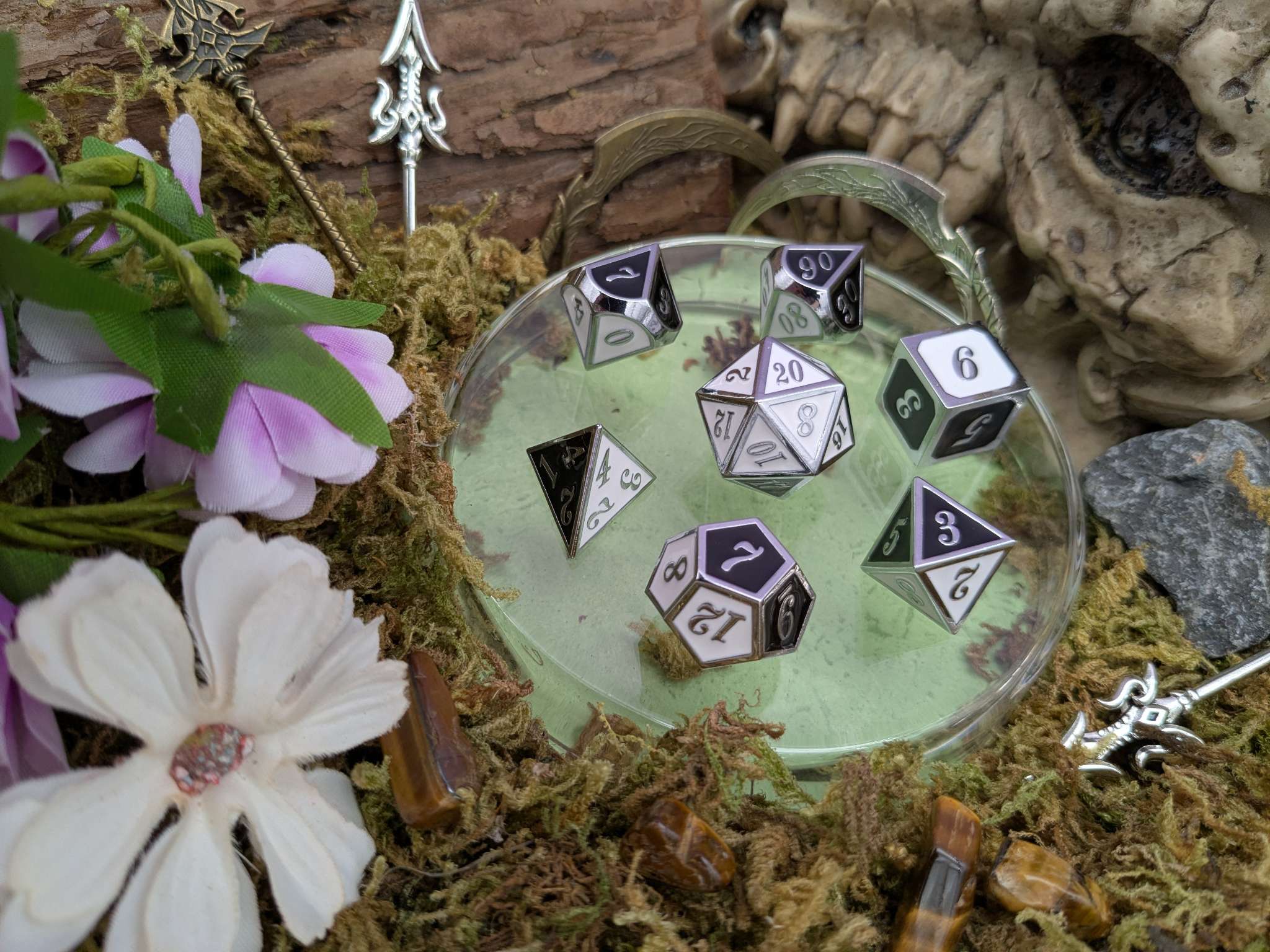 Dual Tone Black White and Silver Metal Core Dice Set