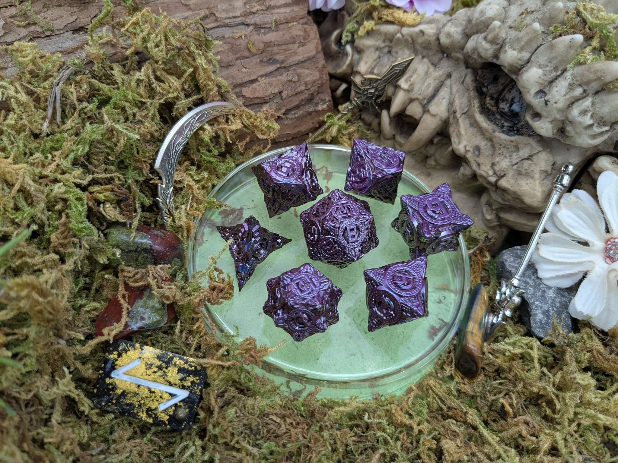 Engine Petrol Metal Core Dice Set