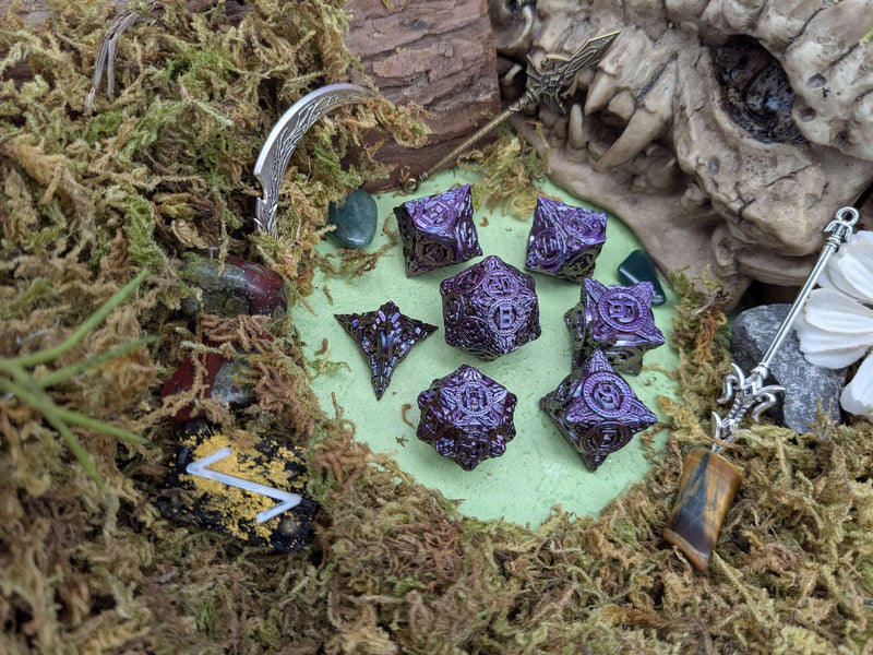 Engine Petrol Metal Core Dice Set