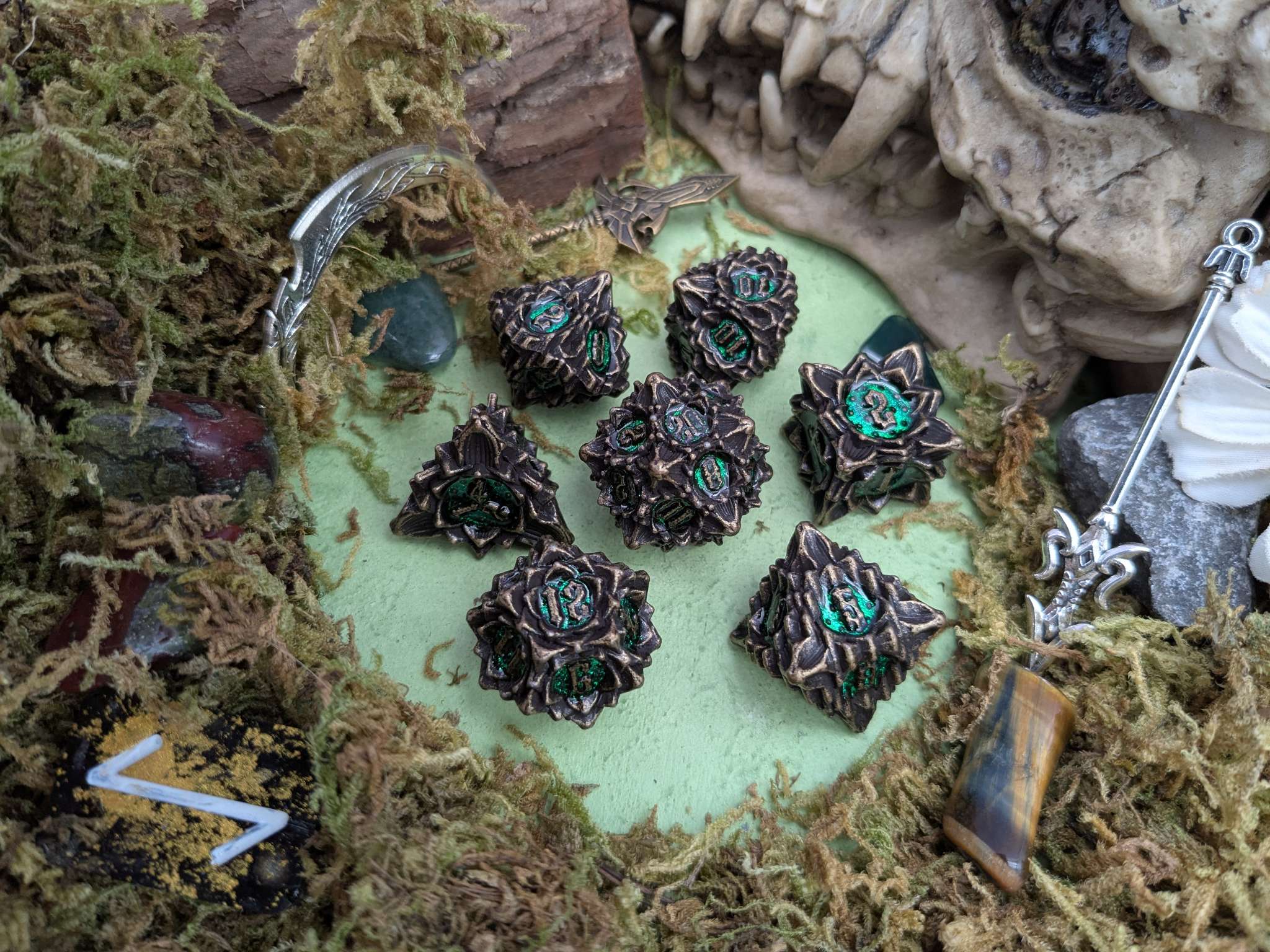 Flower Brass and Green Metal Core Dice Set