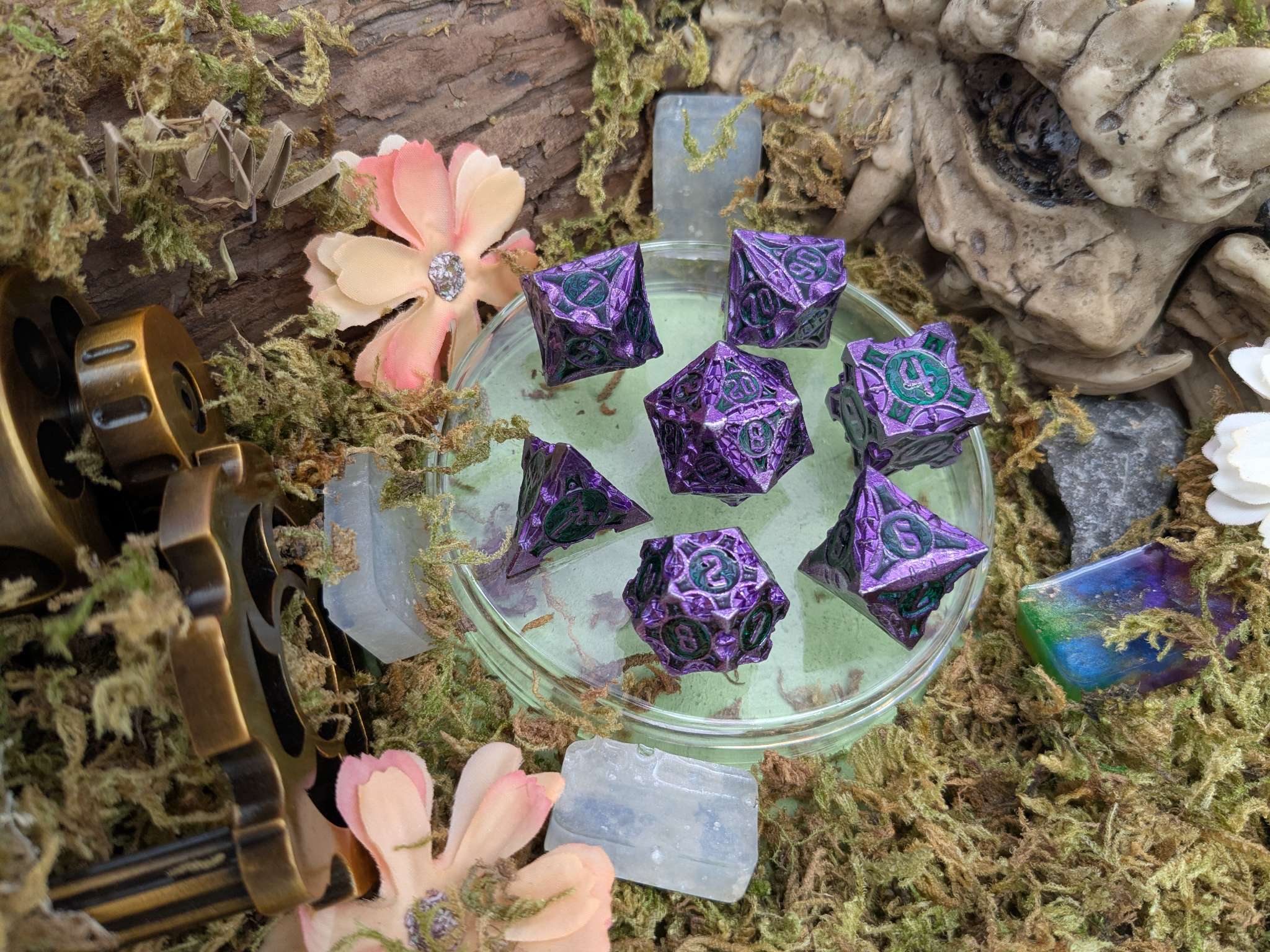 Point Purple and Green Metal Core Dice Set