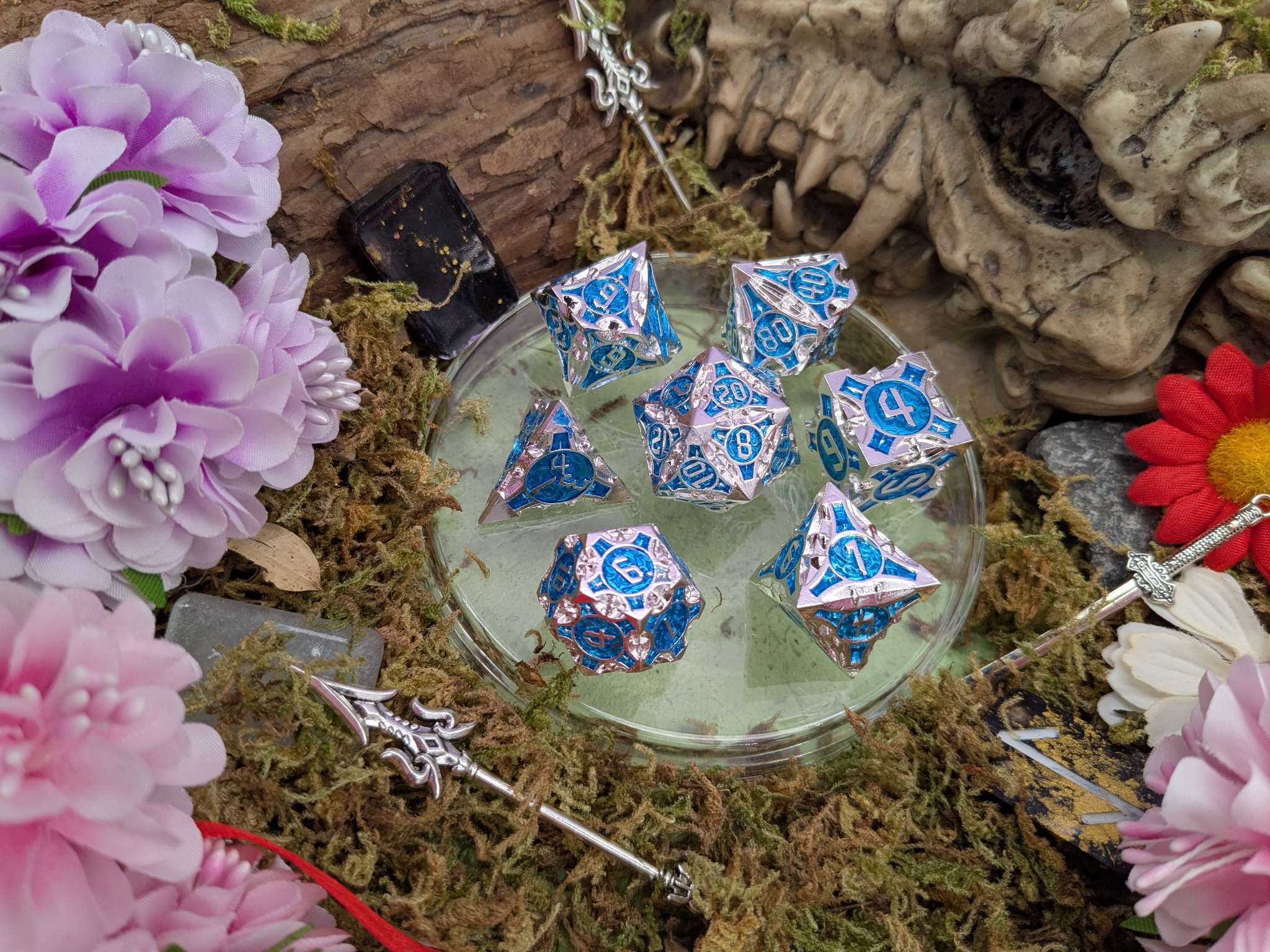 Point Silver and Blue Metal Core Dice Set