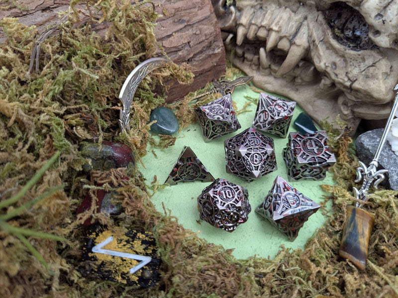 Point Splatter Metal Core Dice Set