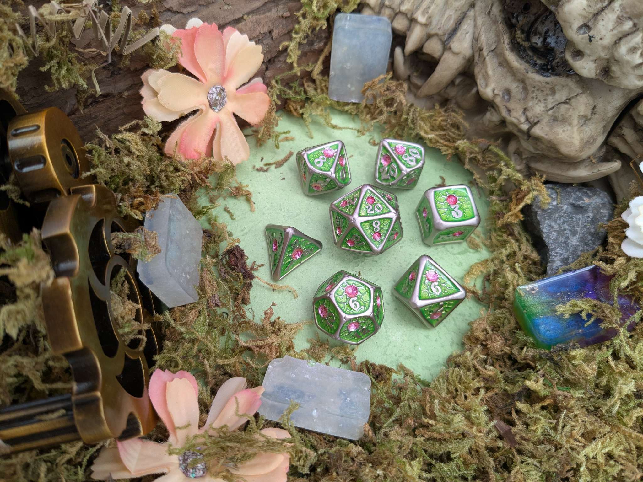 Royal Green Metal Core Dice Set