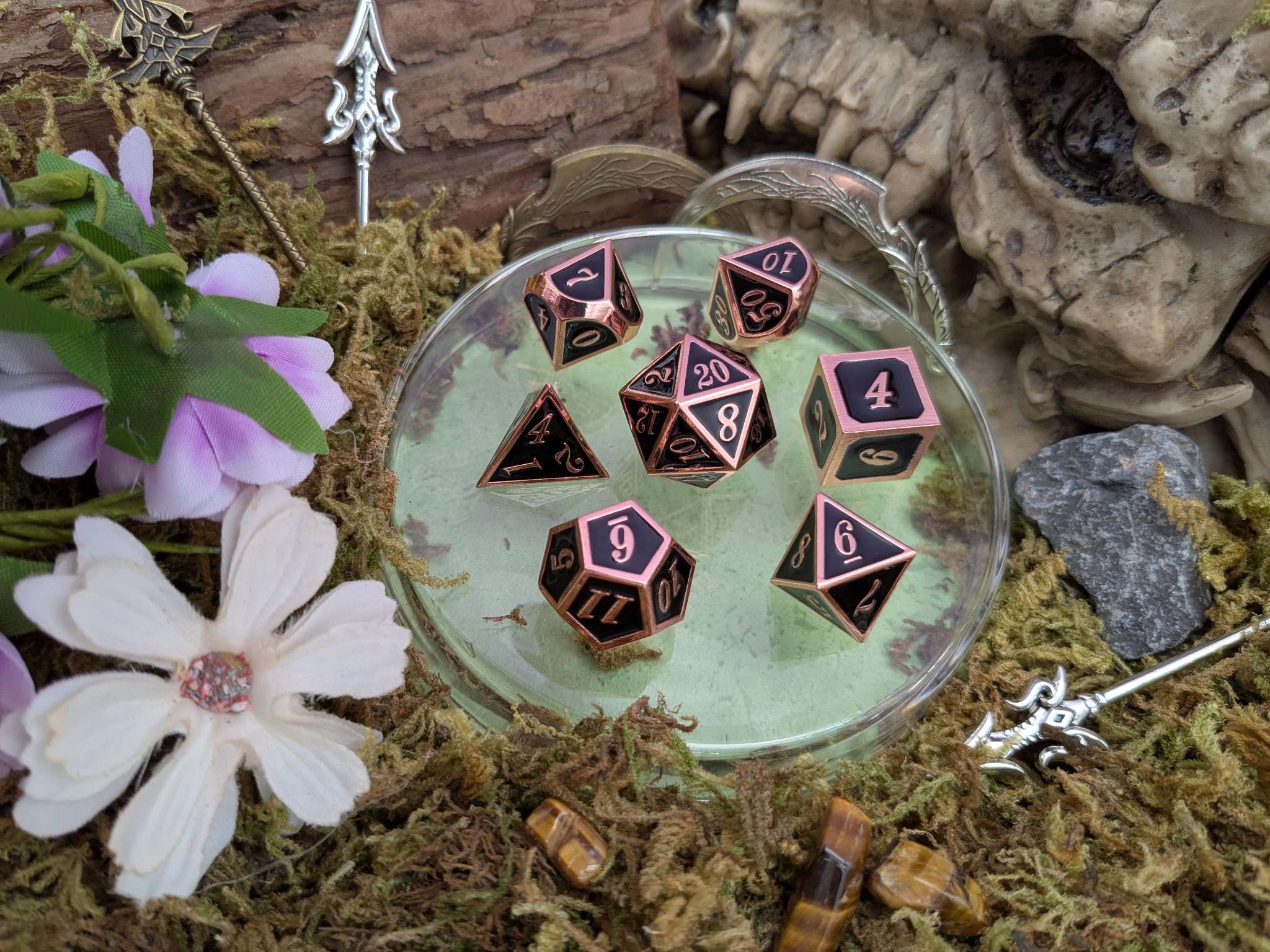 Simple Black and Copper Metal Core Dice Set