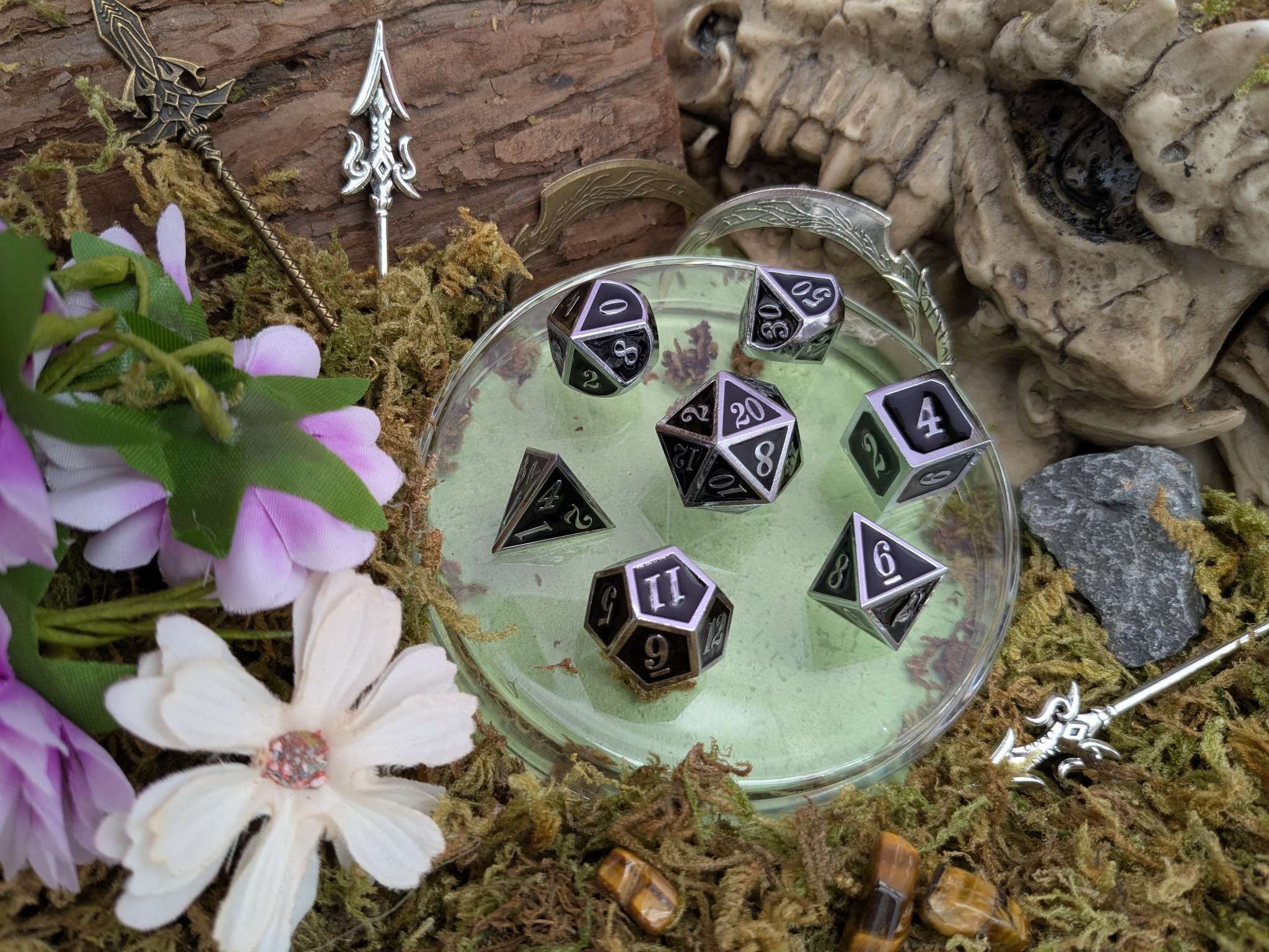 Simple Black and Silver Metal Core Dice Set