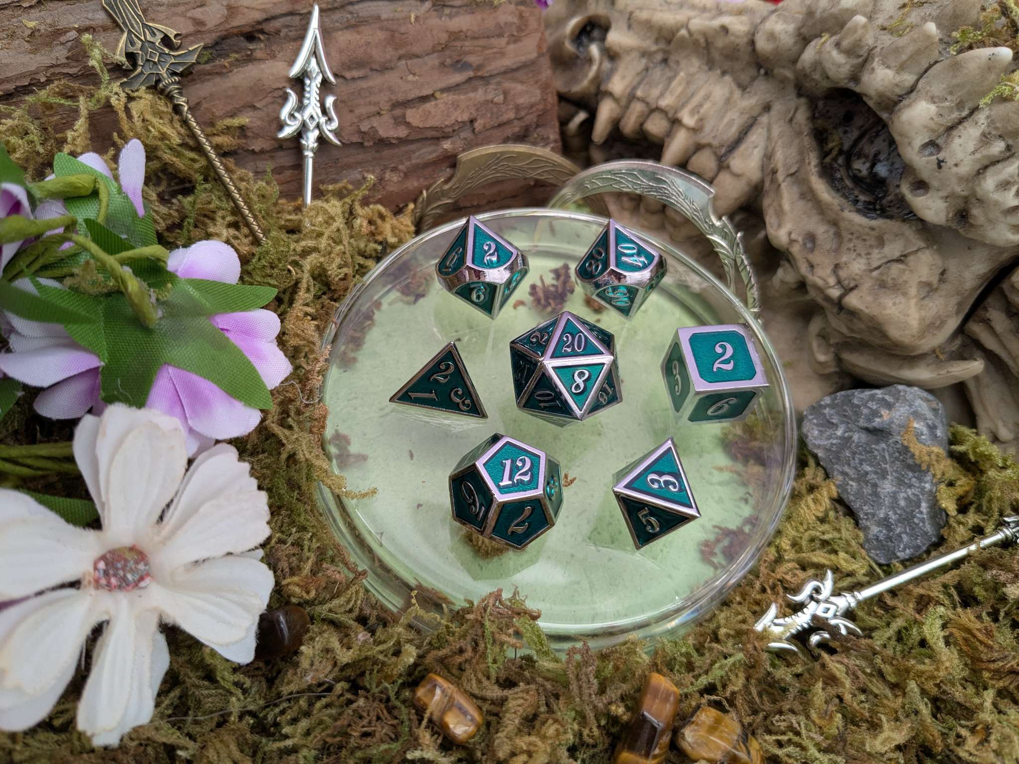 Simple Green and Silver Metal Core Dice Set