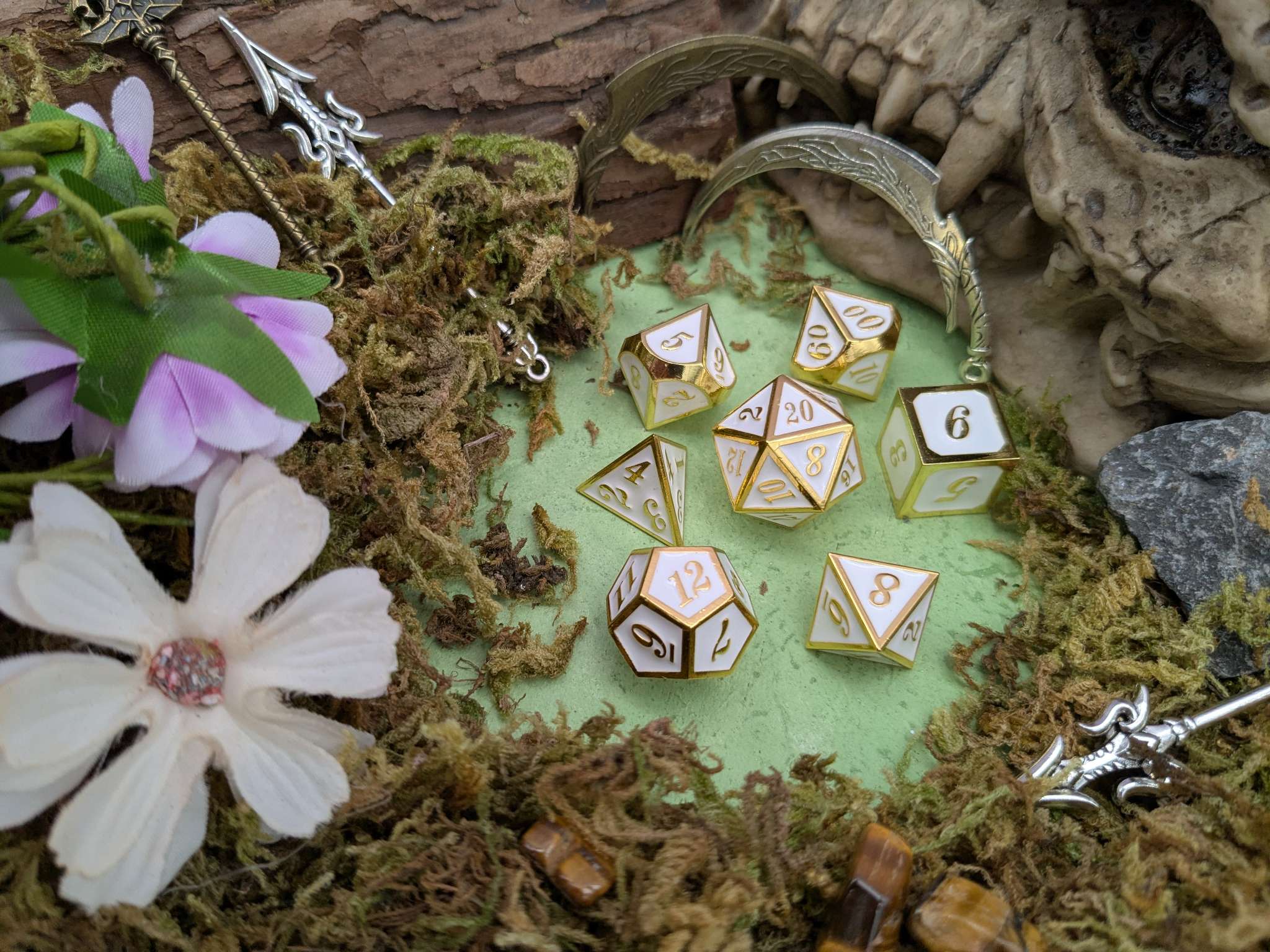White and Gold Metal Dice Set