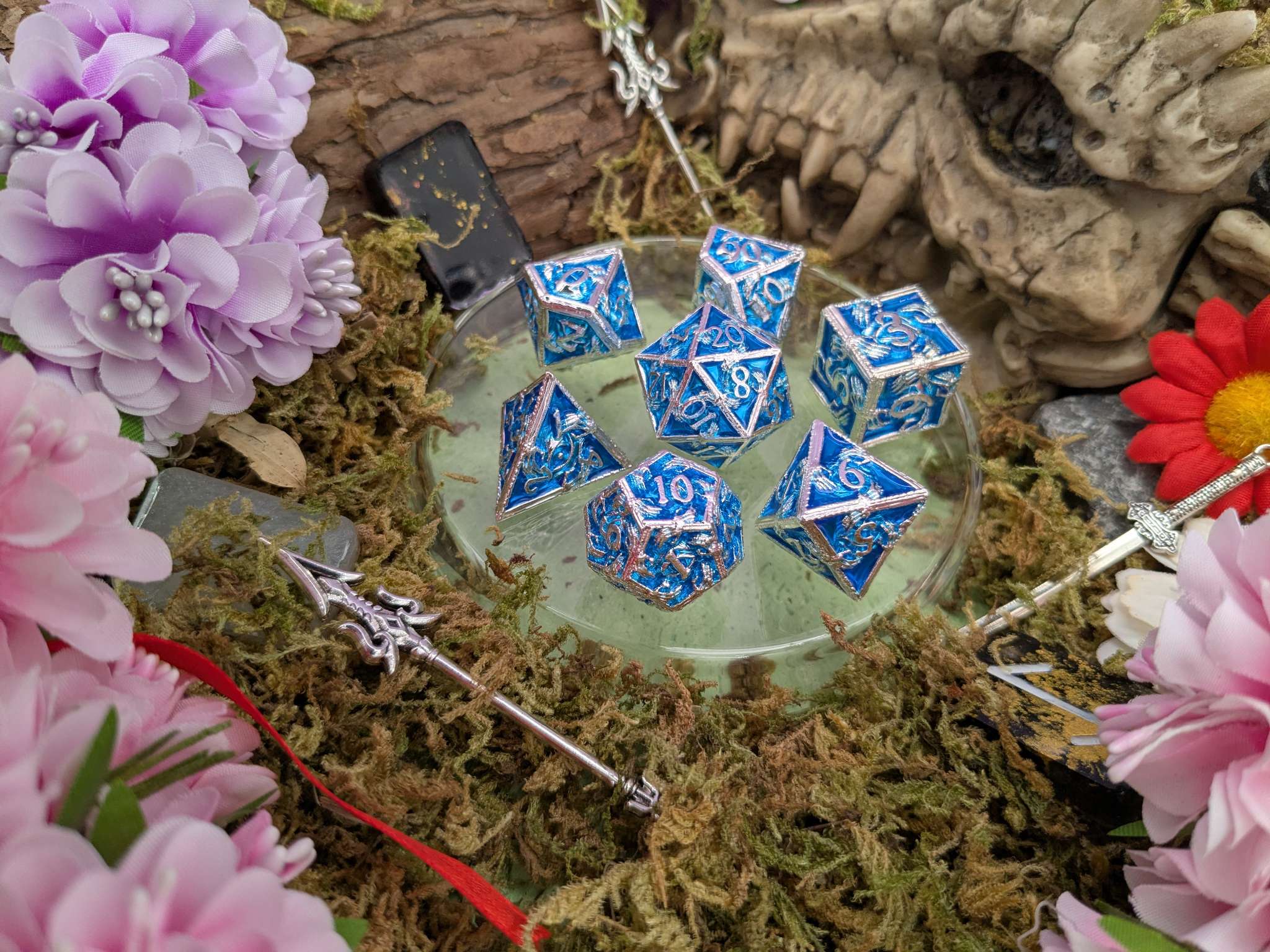 Skeleton Silver and Blue Metal Core Dice Set