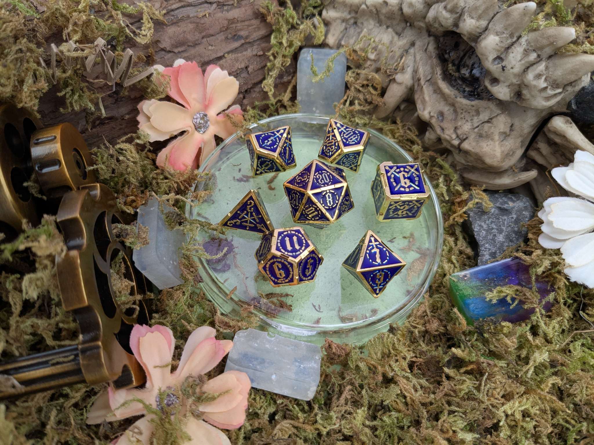 Swords Blue and Gold Metal Core Dice Set