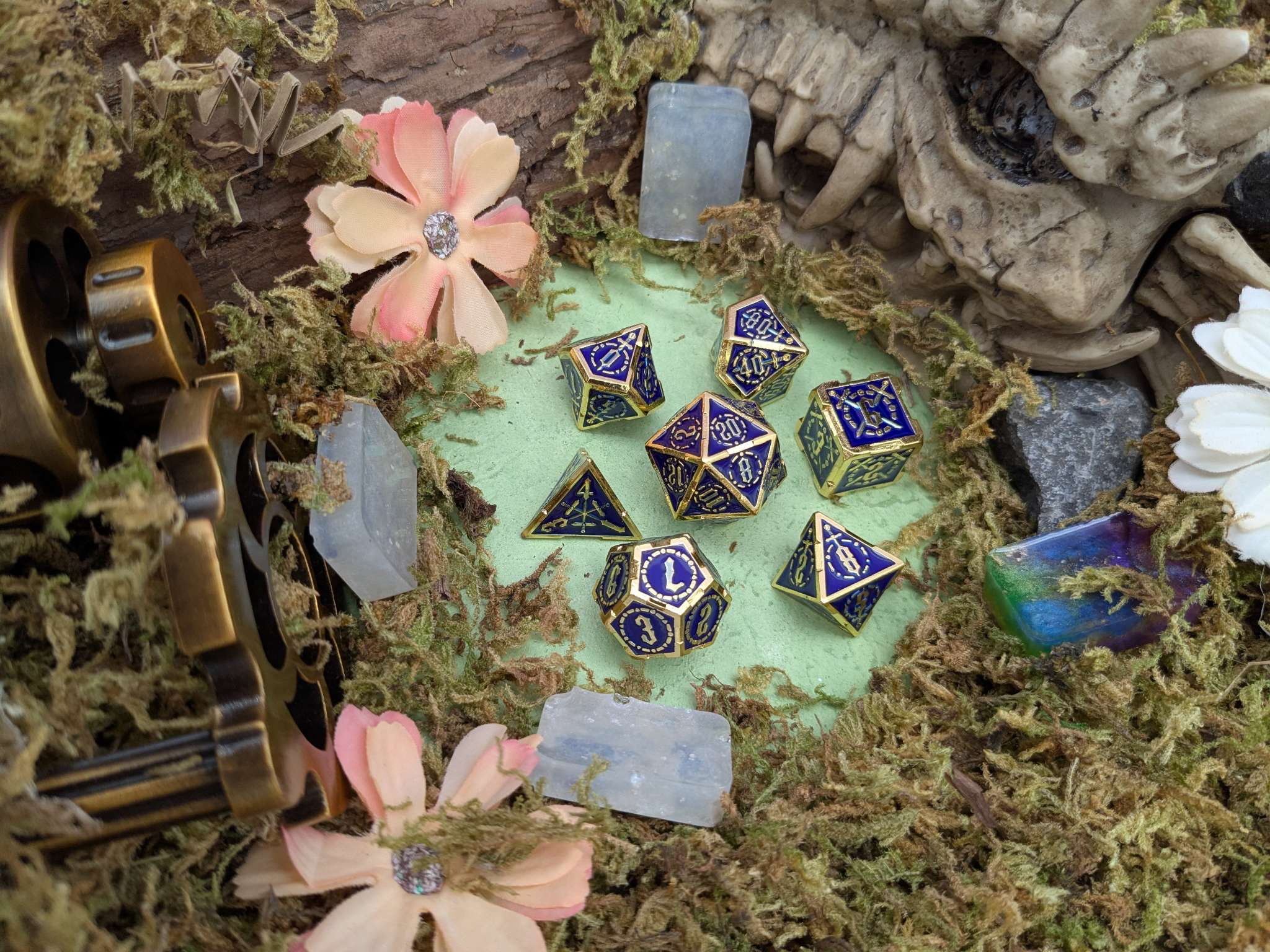 Swords Blue and Gold Metal Core Dice Set