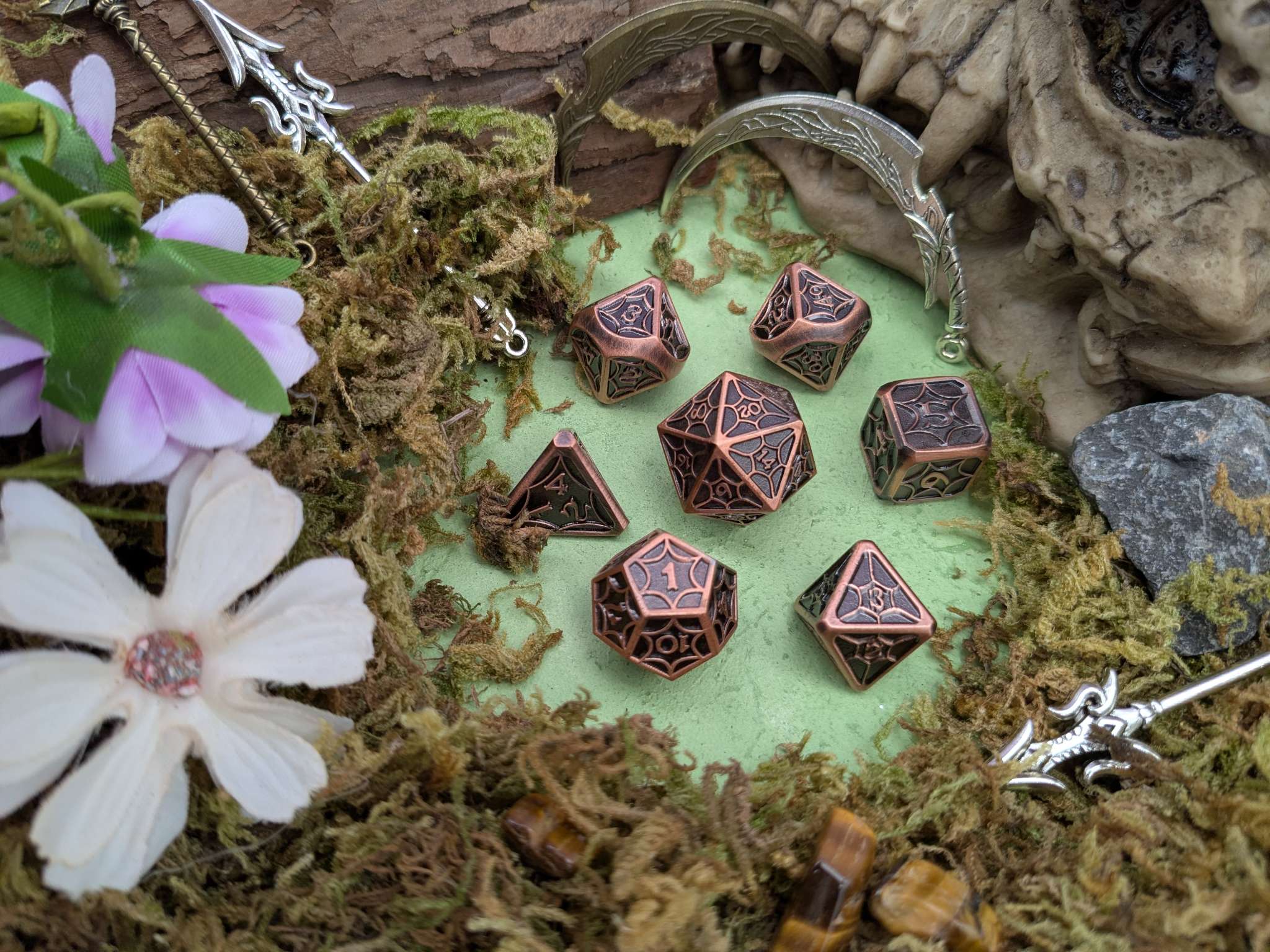 Web Copper Metal Core Dice Set