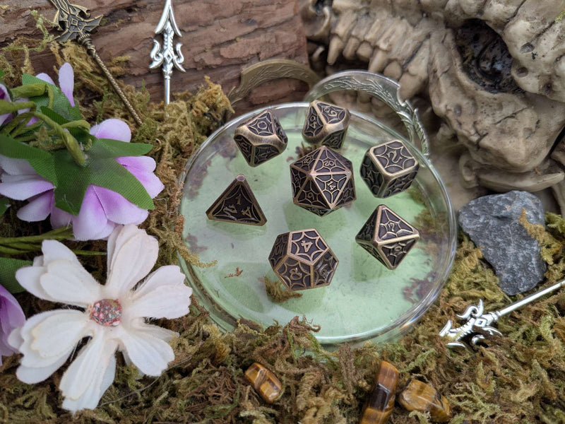 Web Gold Metal Core Dice Set