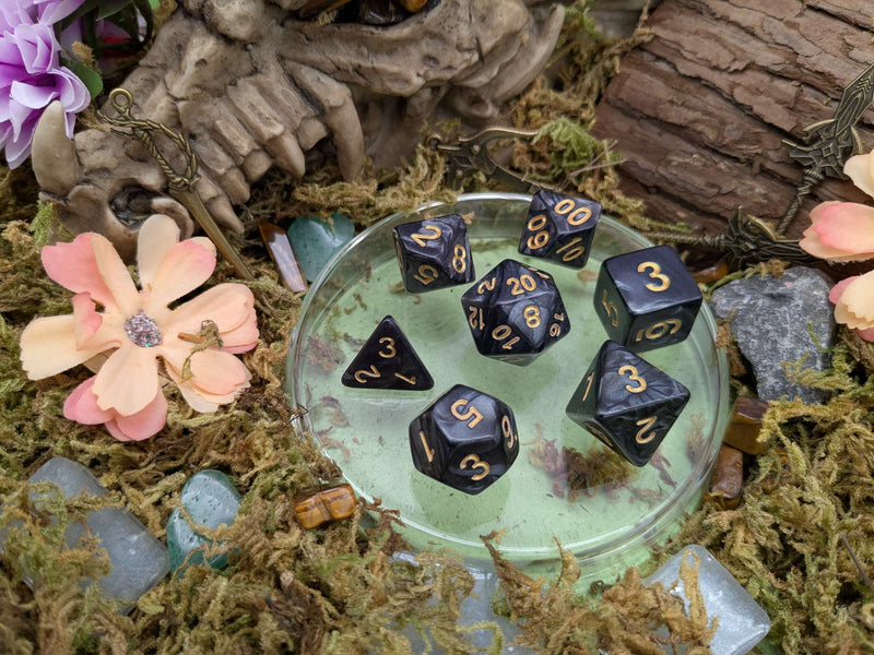 Pearl Black Dice Set
